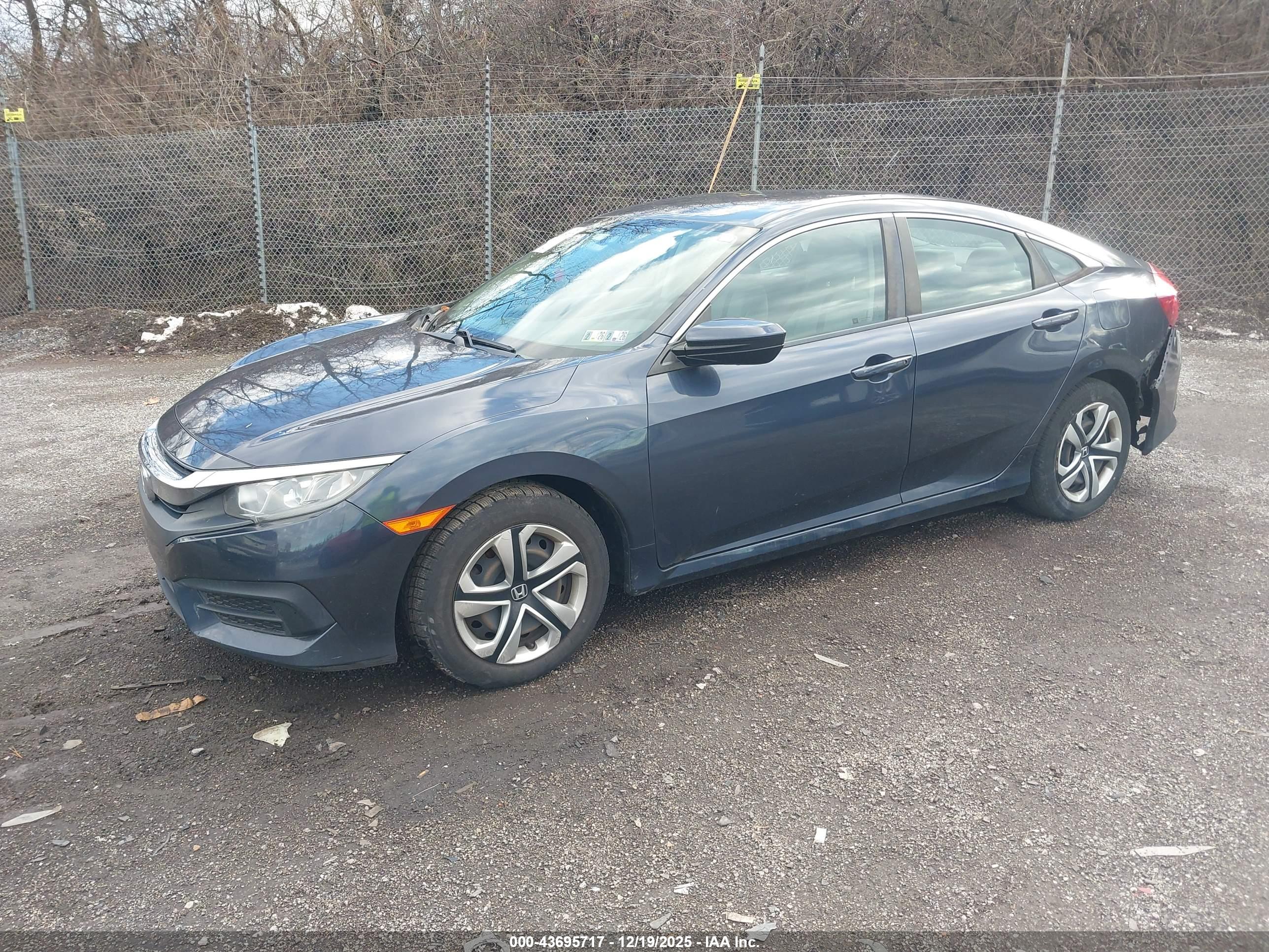 HONDA CIVIC image 2