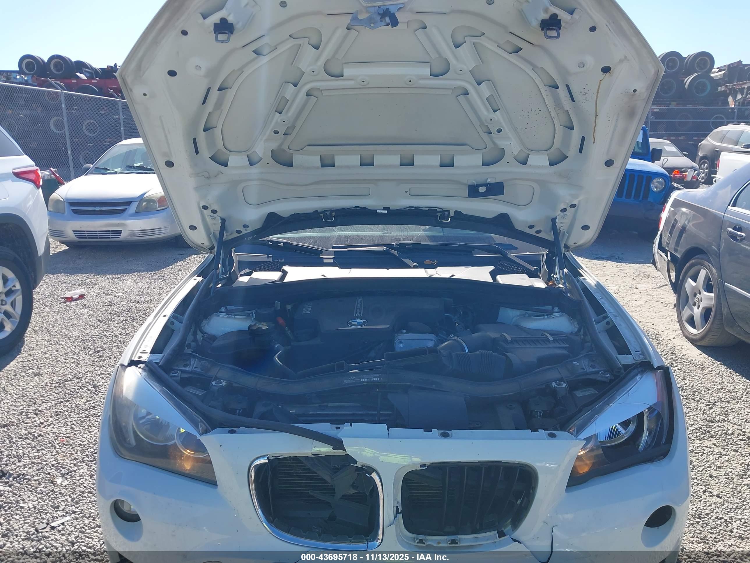 BMW X1 image 10