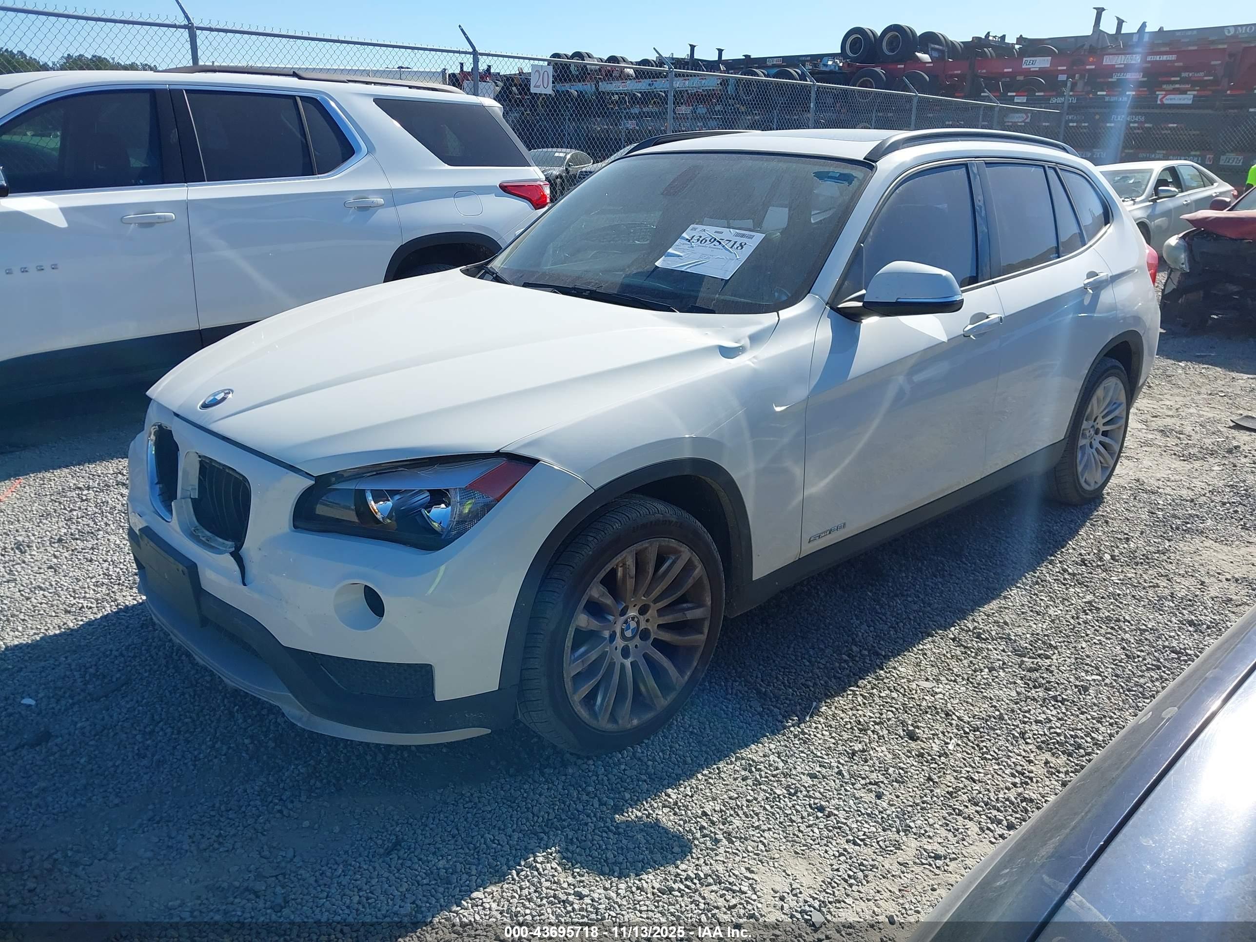 BMW X1 image 2