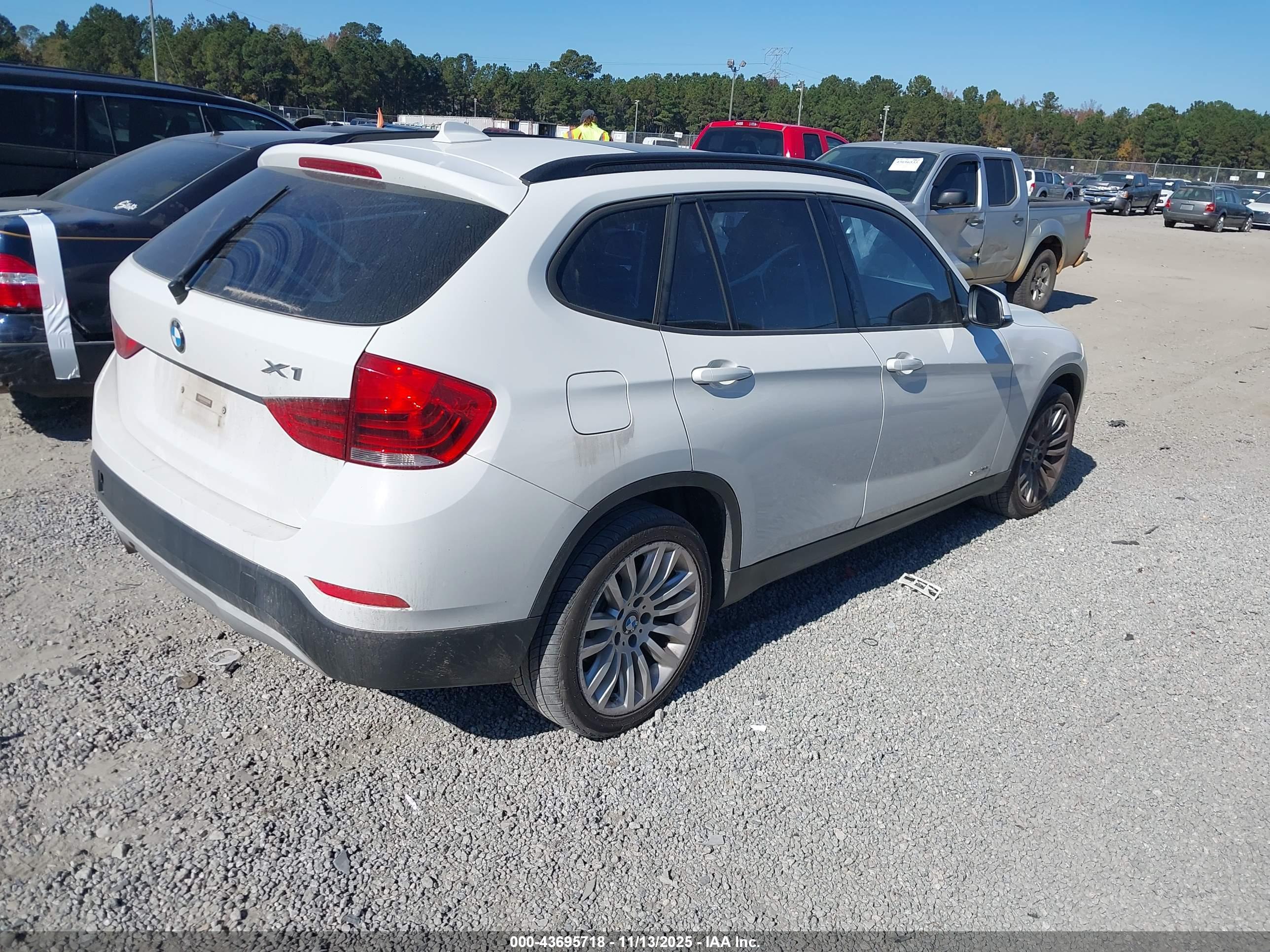 BMW X1 image 4