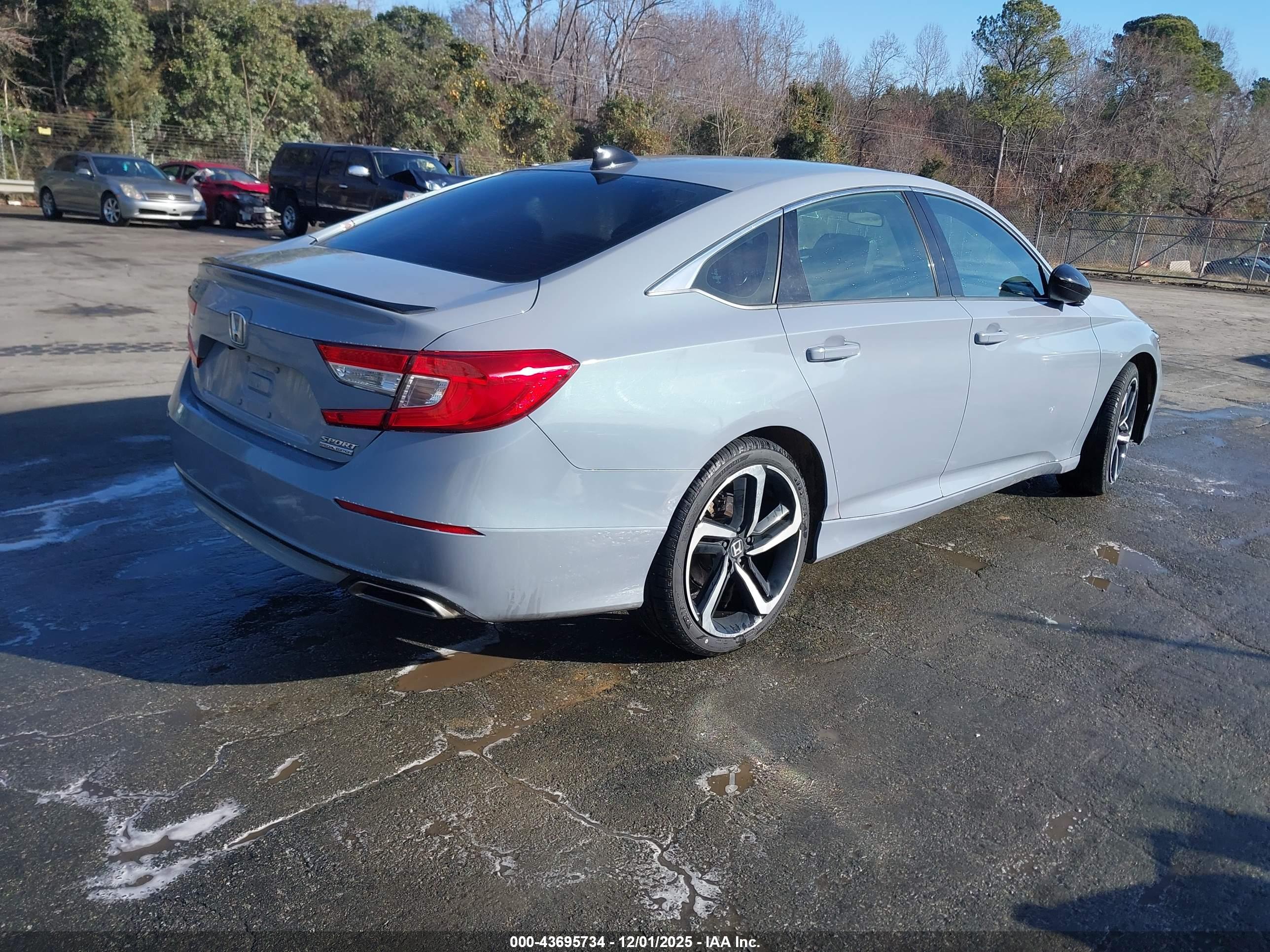 HONDA ACCORD image 4