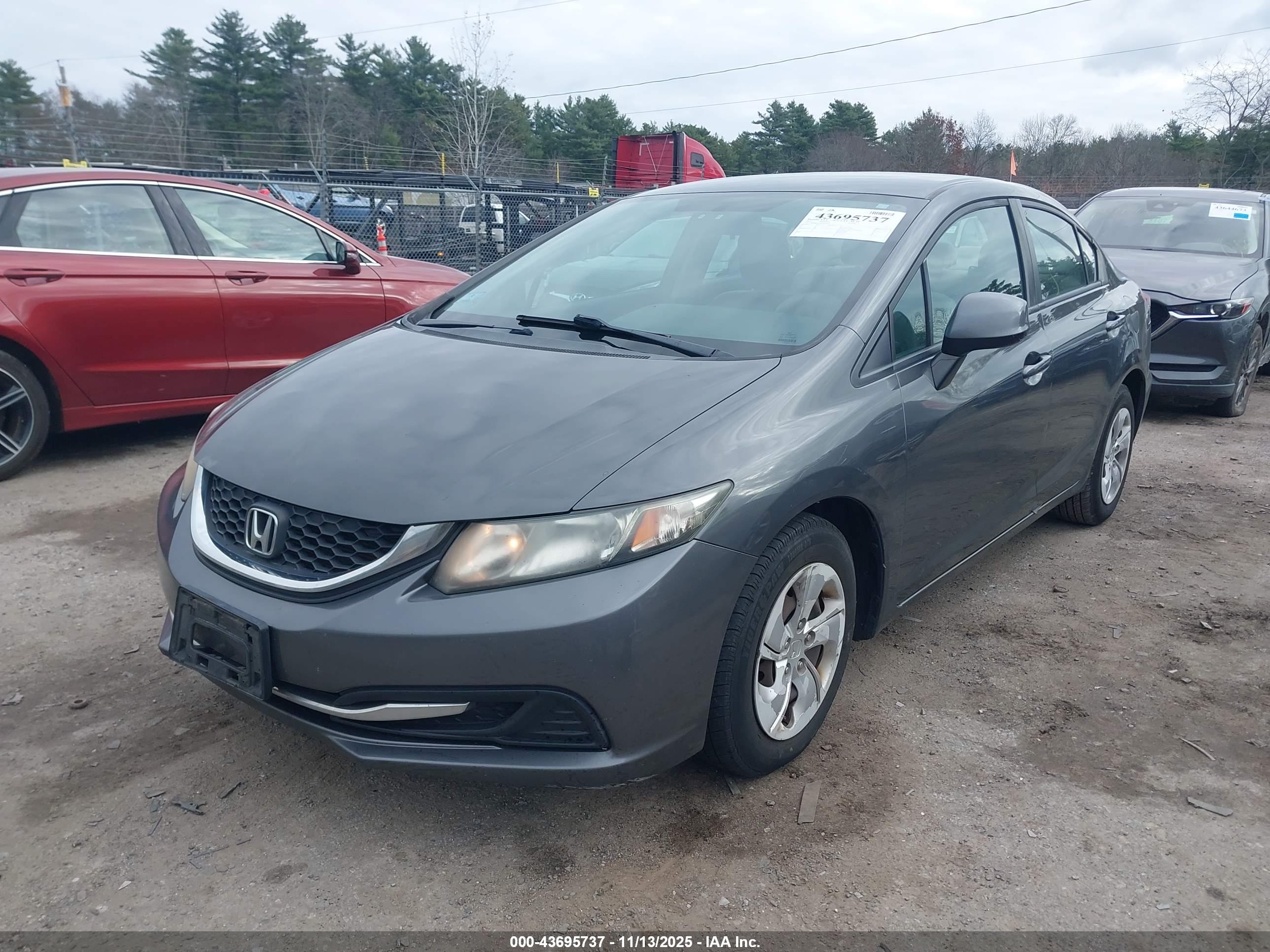 HONDA CIVIC image 2