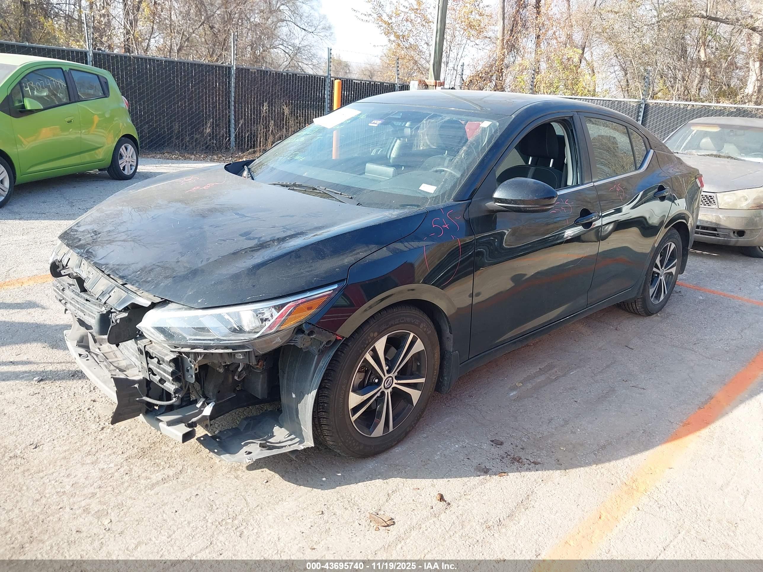 NISSAN SENTRA image 2