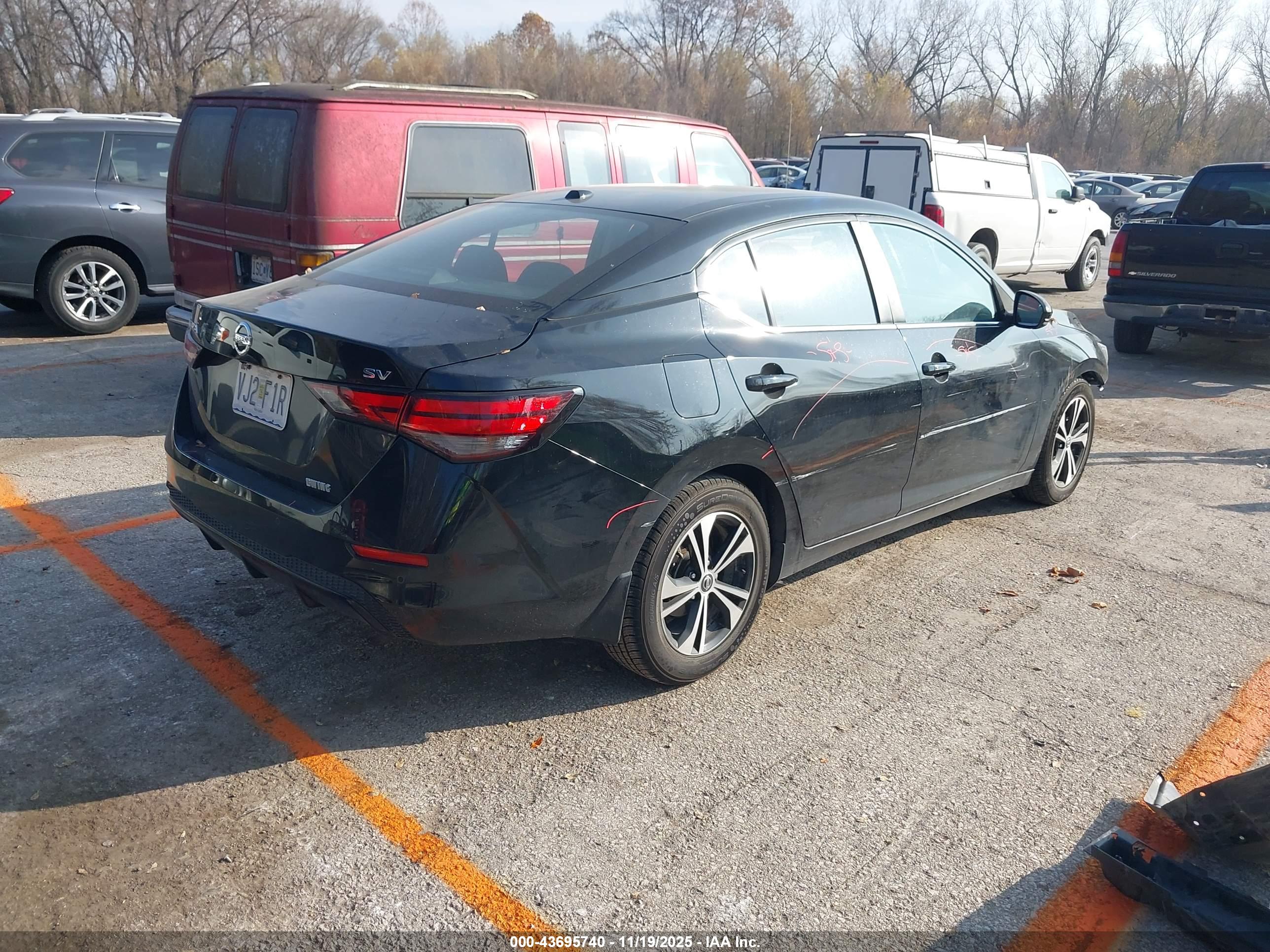 NISSAN SENTRA image 4