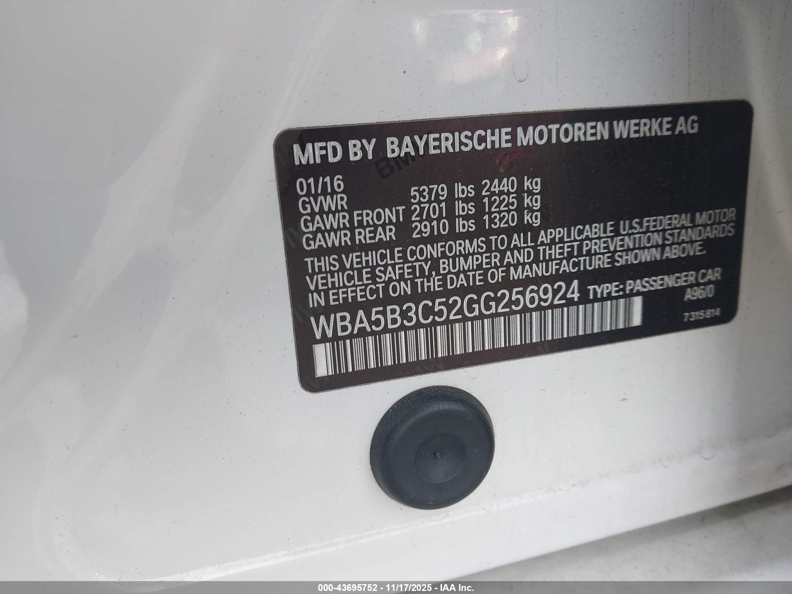 BMW 535I image 9