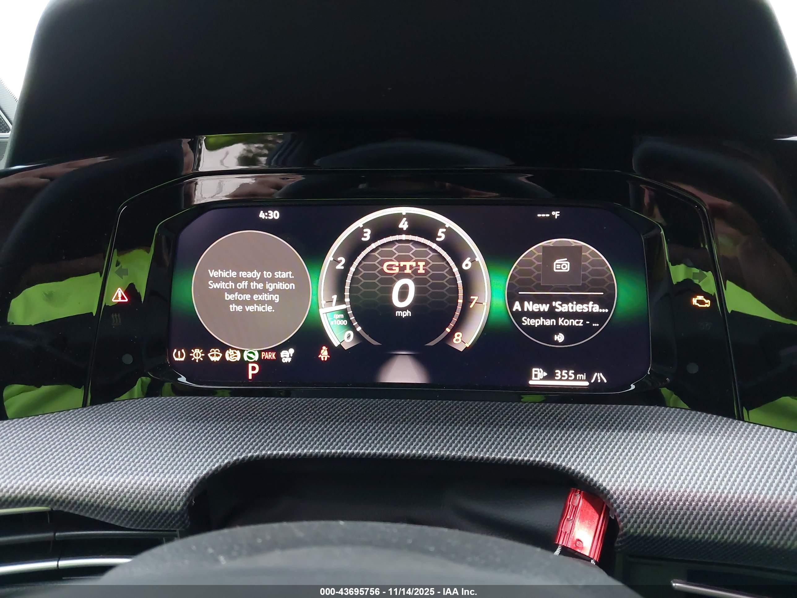 VOLKSWAGEN GOLF image 7