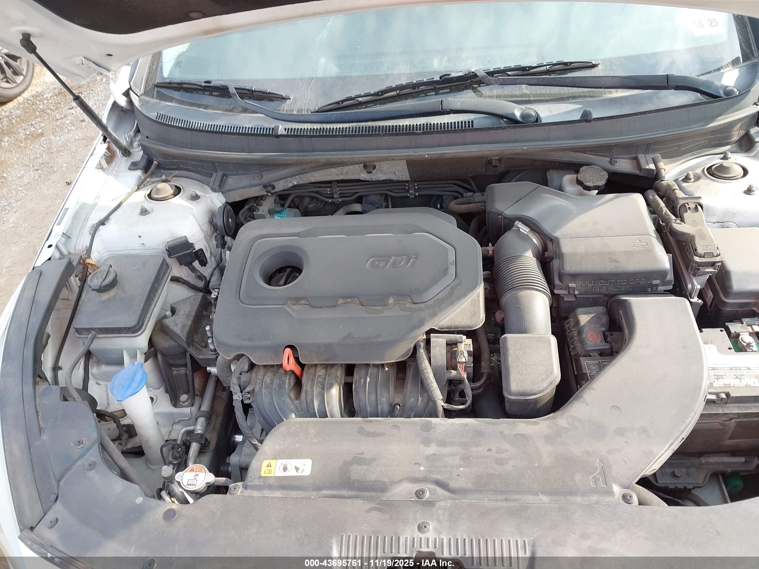 HYUNDAI SONATA image 10