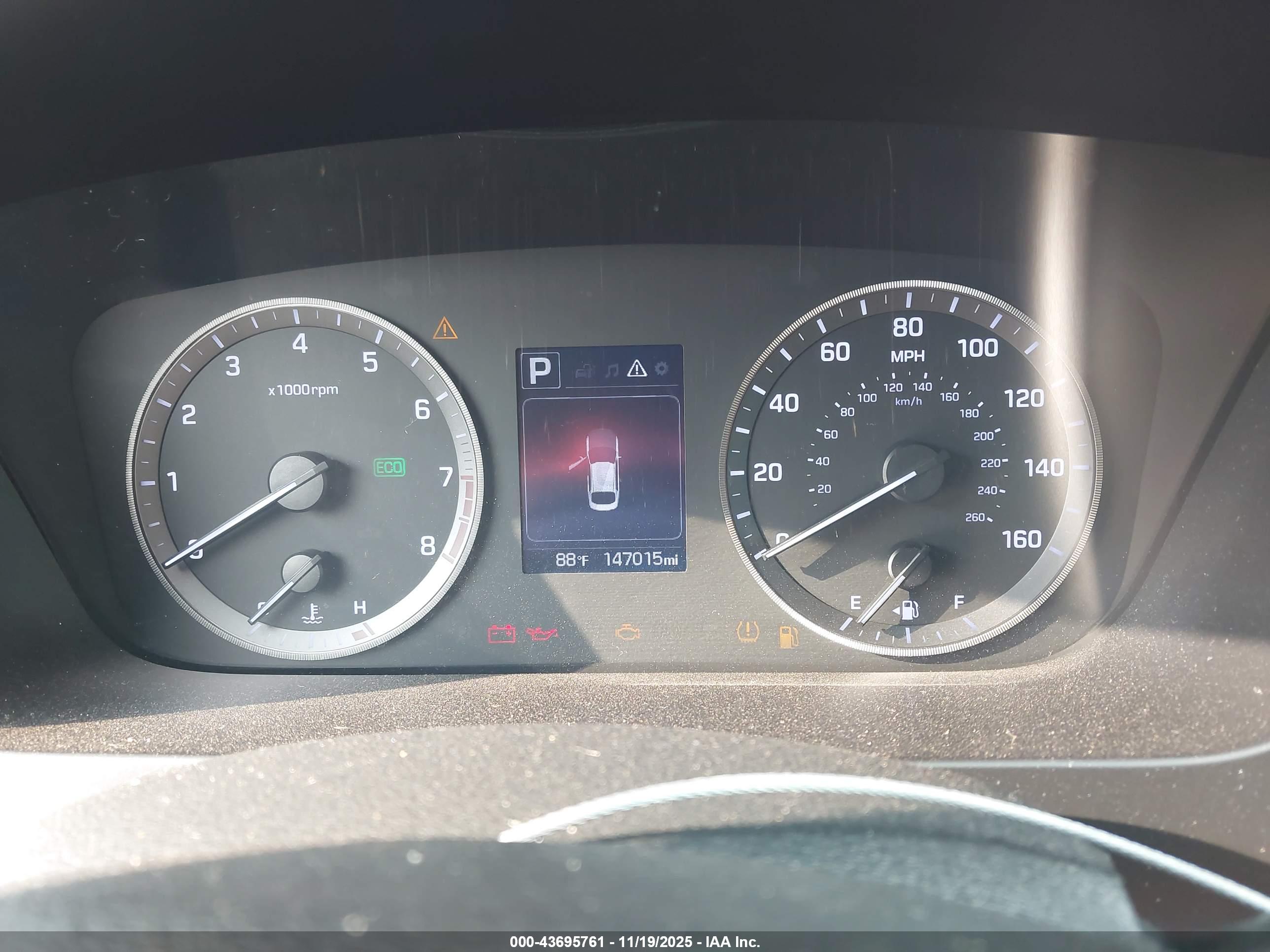 HYUNDAI SONATA image 7