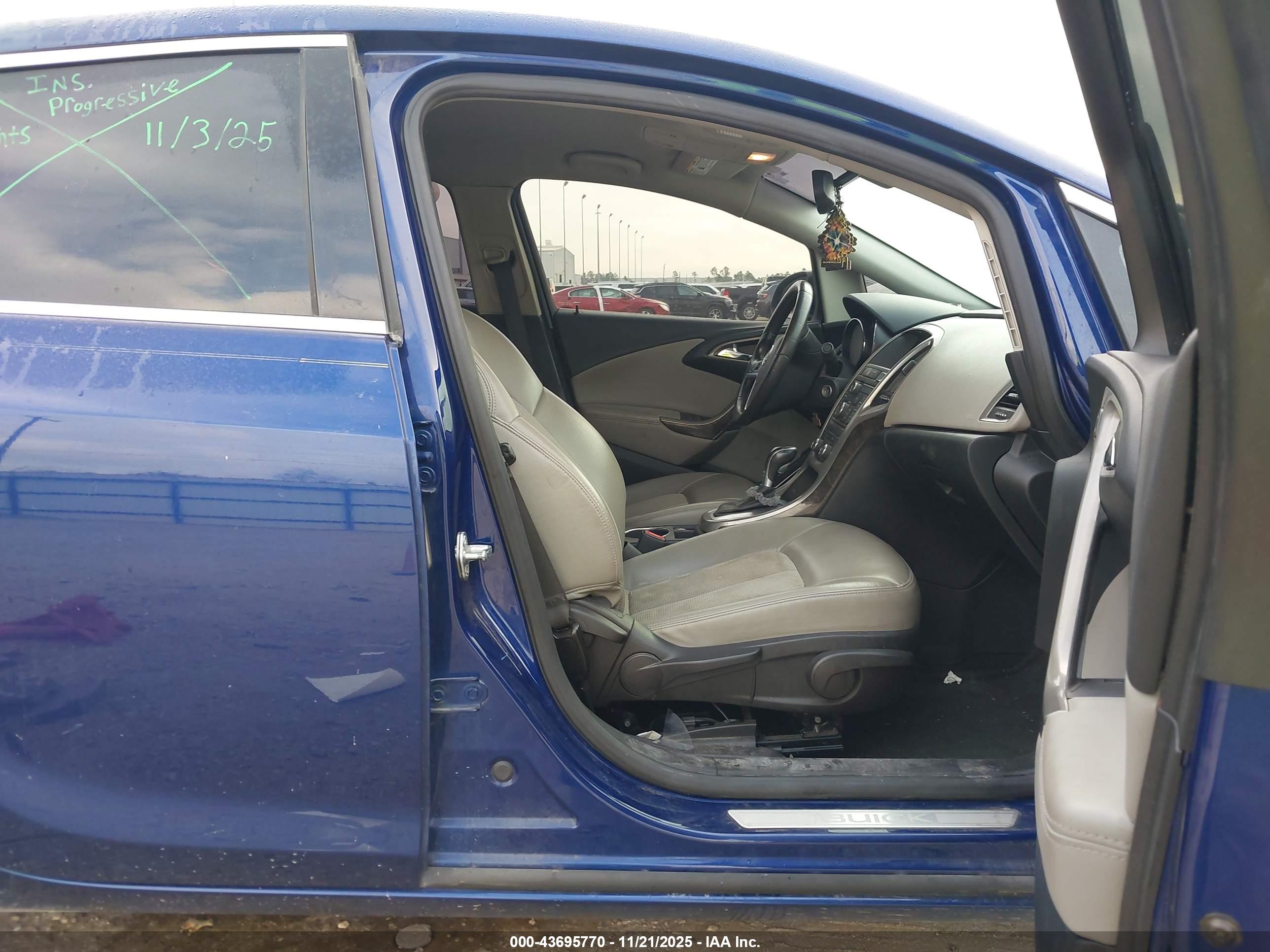 BUICK VERANO image 5