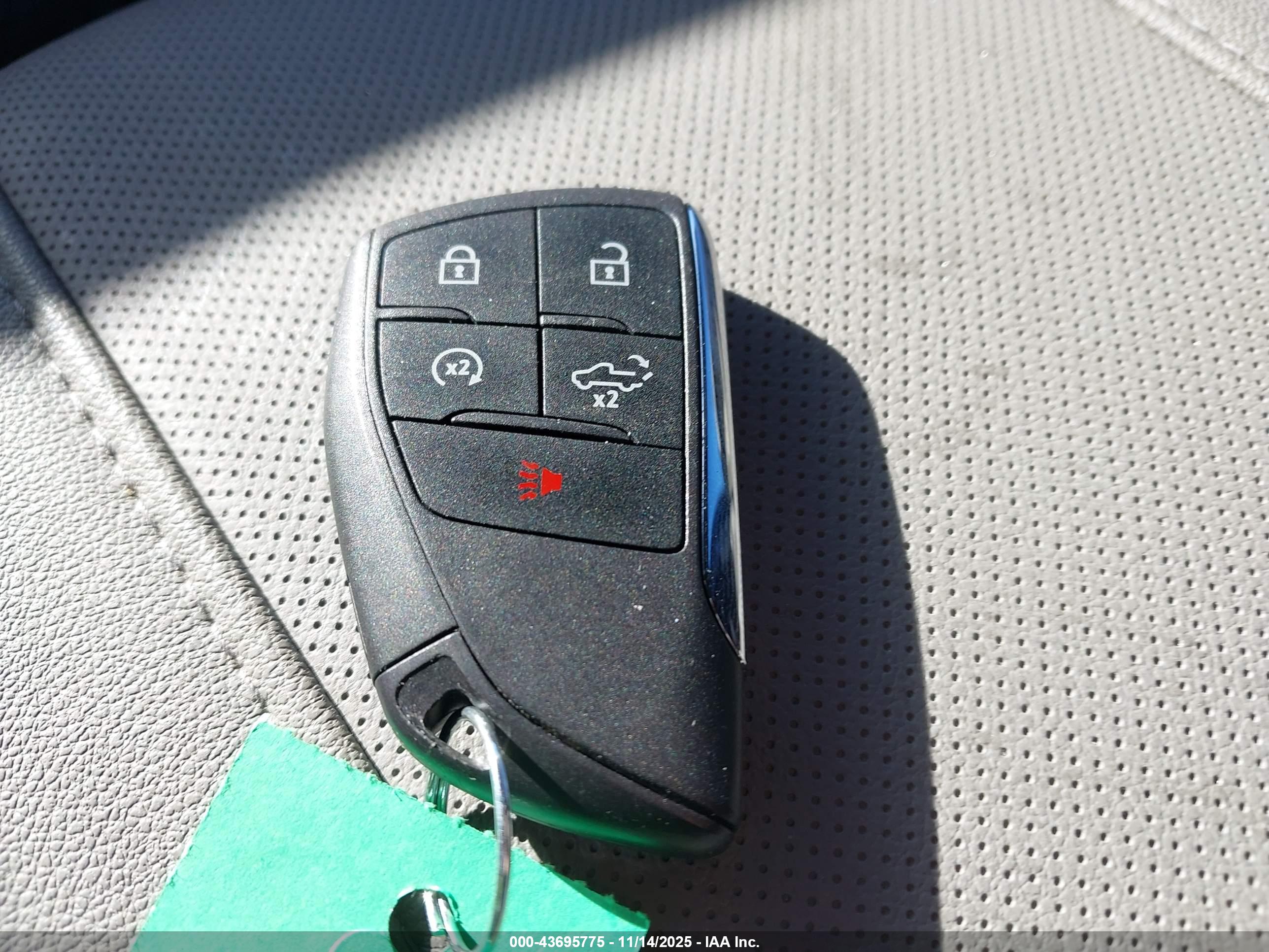 GMC SIERRA image 11