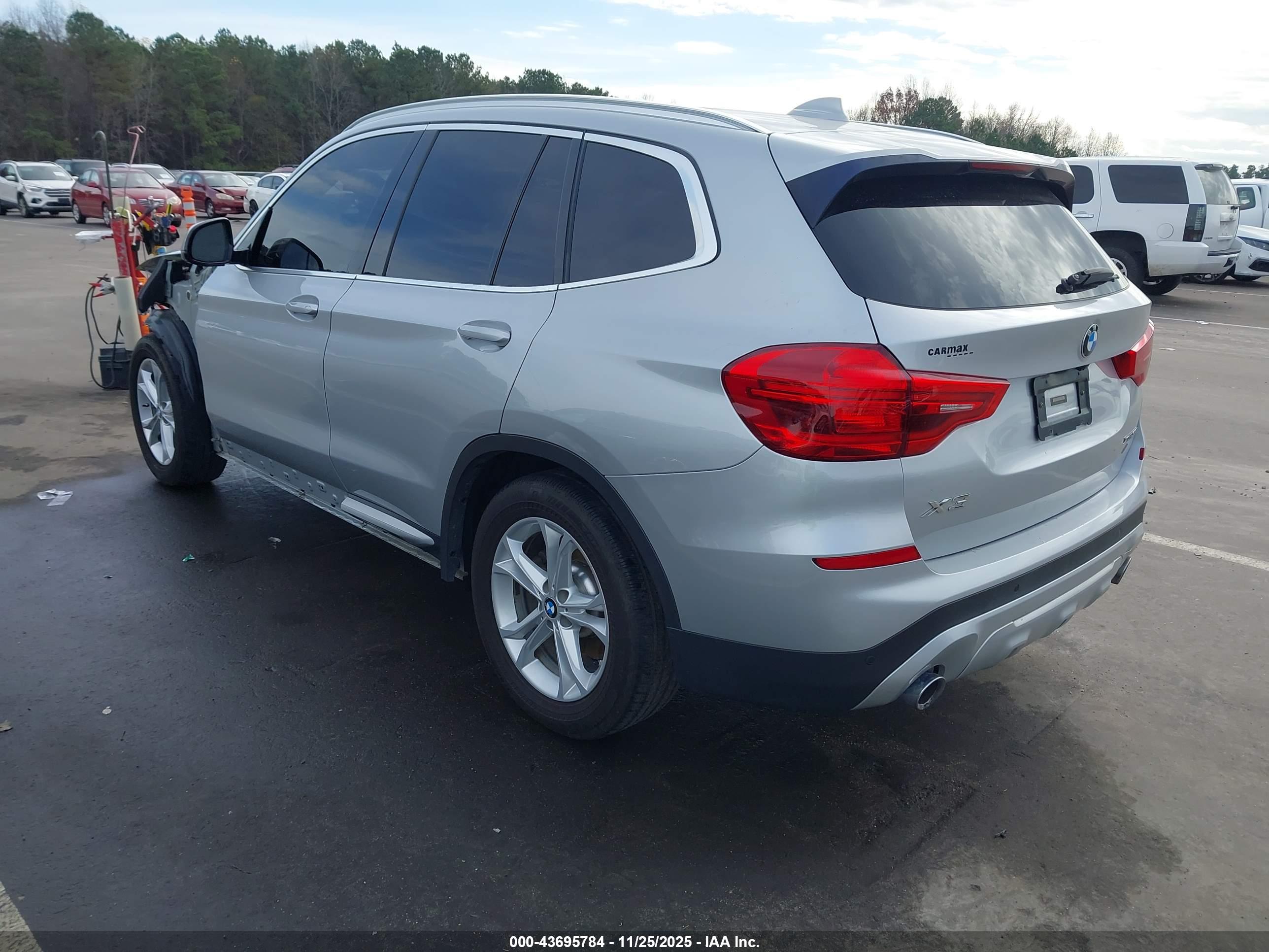BMW X3 image 3
