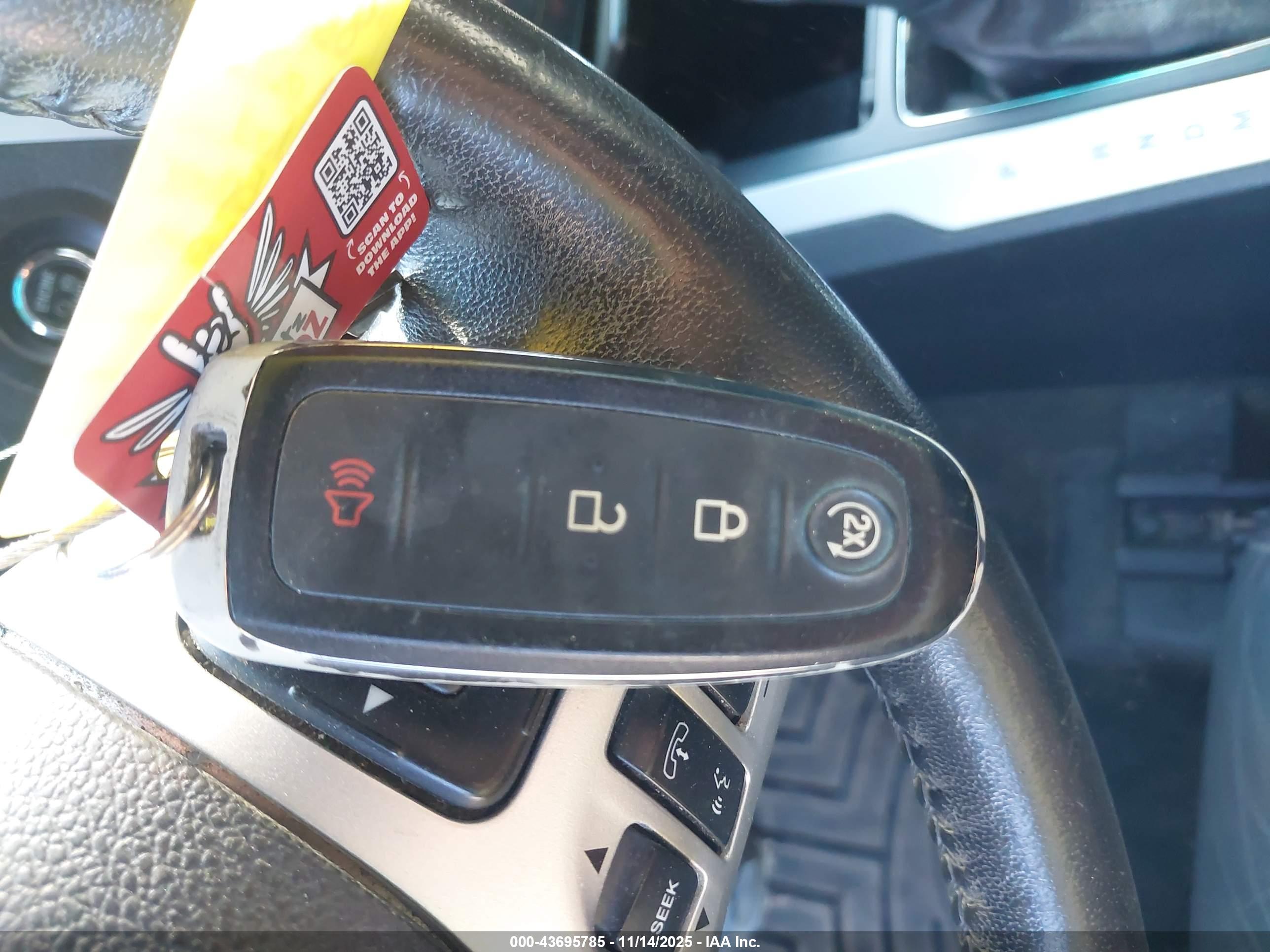 FORD EXPLORER image 11