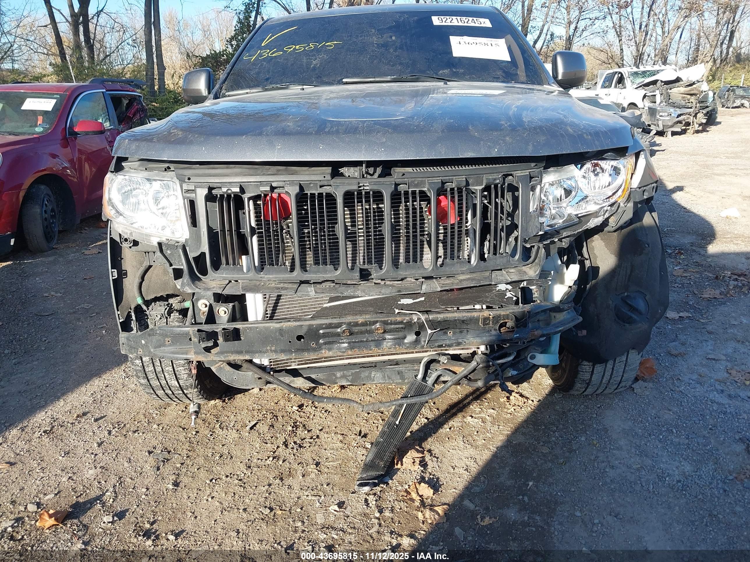 JEEP GRAND image 6