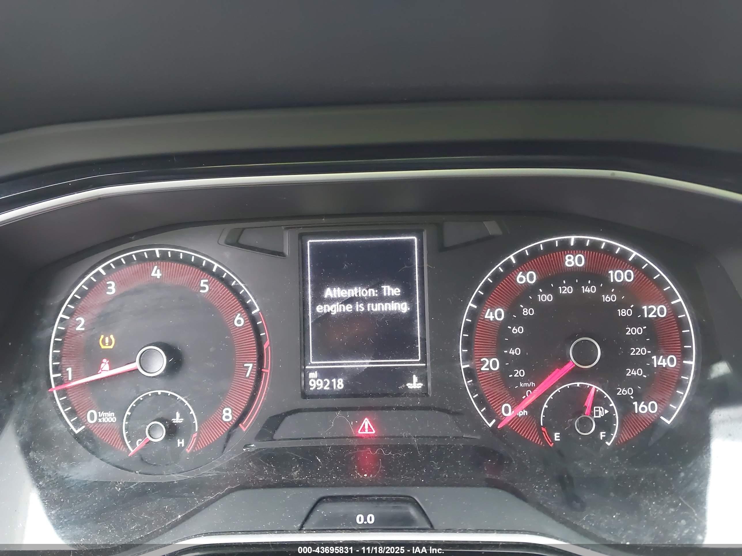 VOLKSWAGEN JETTA image 7