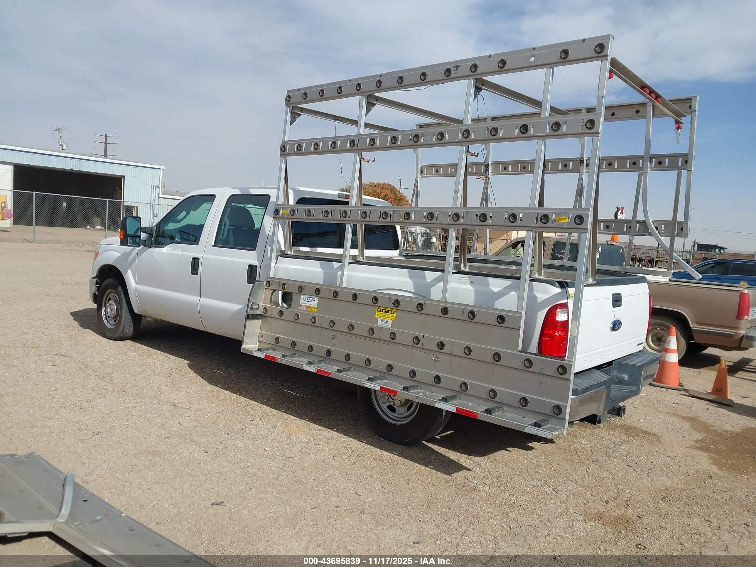 FORD F-250 image 3