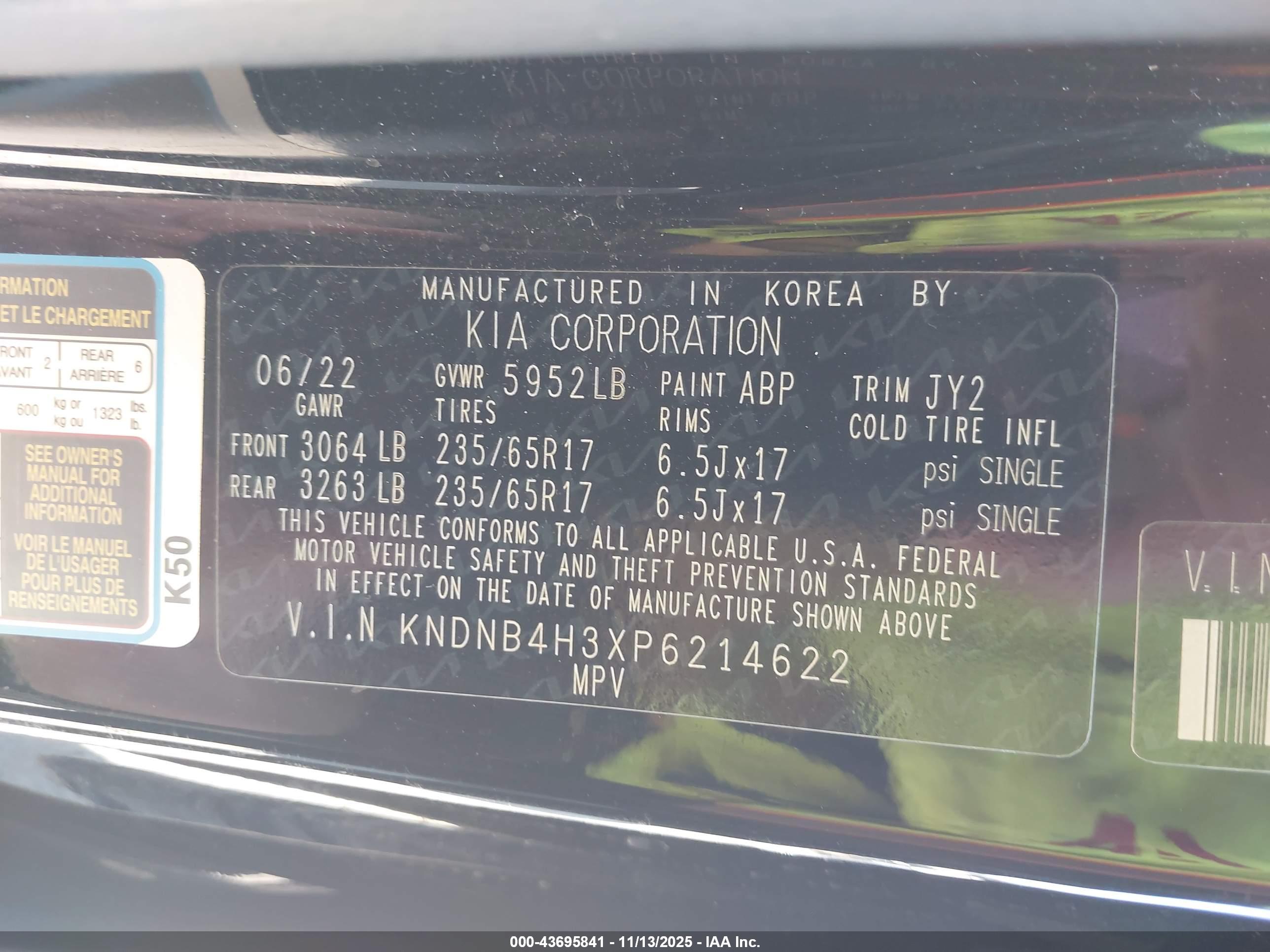 KIA CARNIVAL image 9