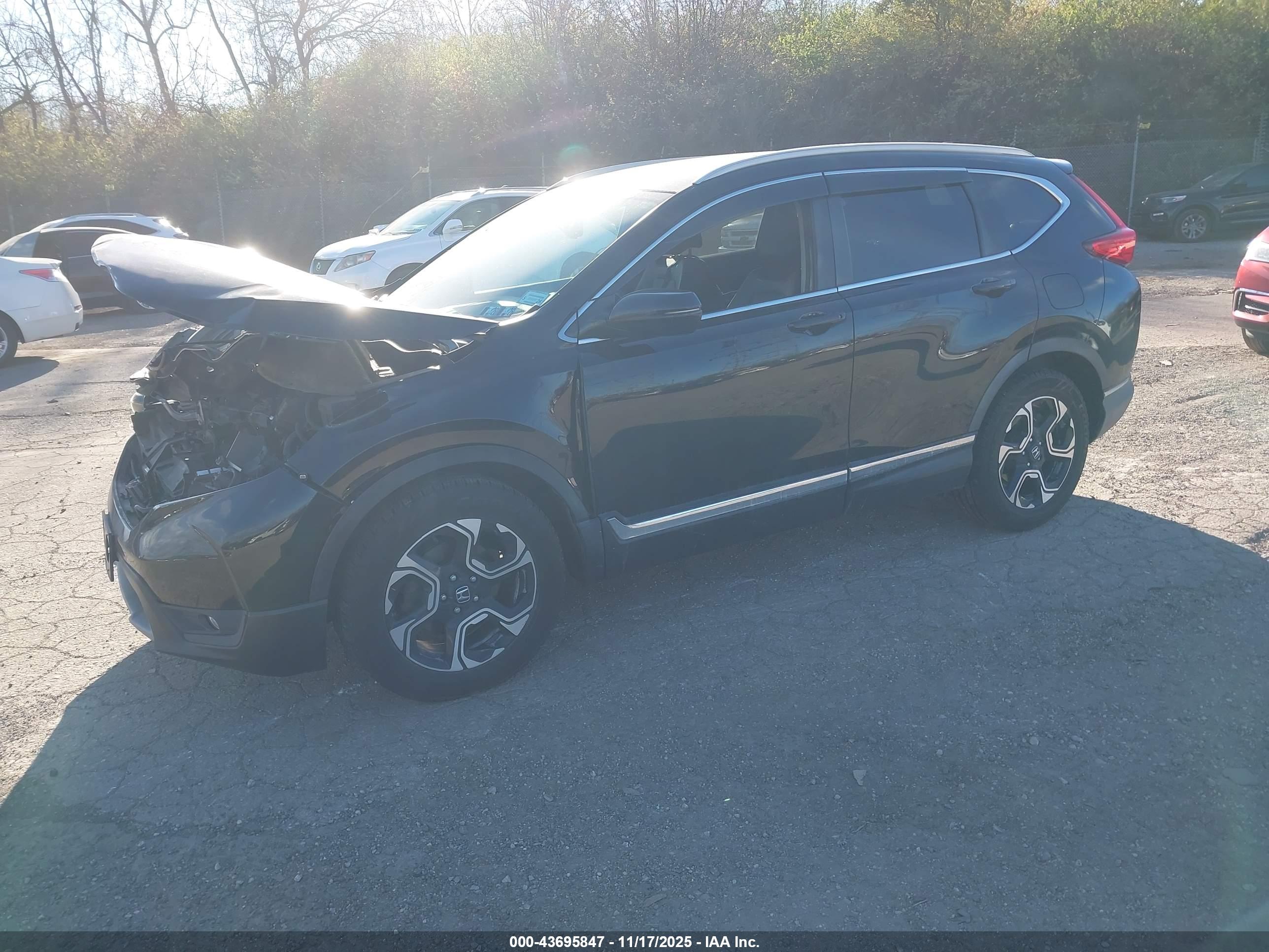 HONDA CR-V image 2