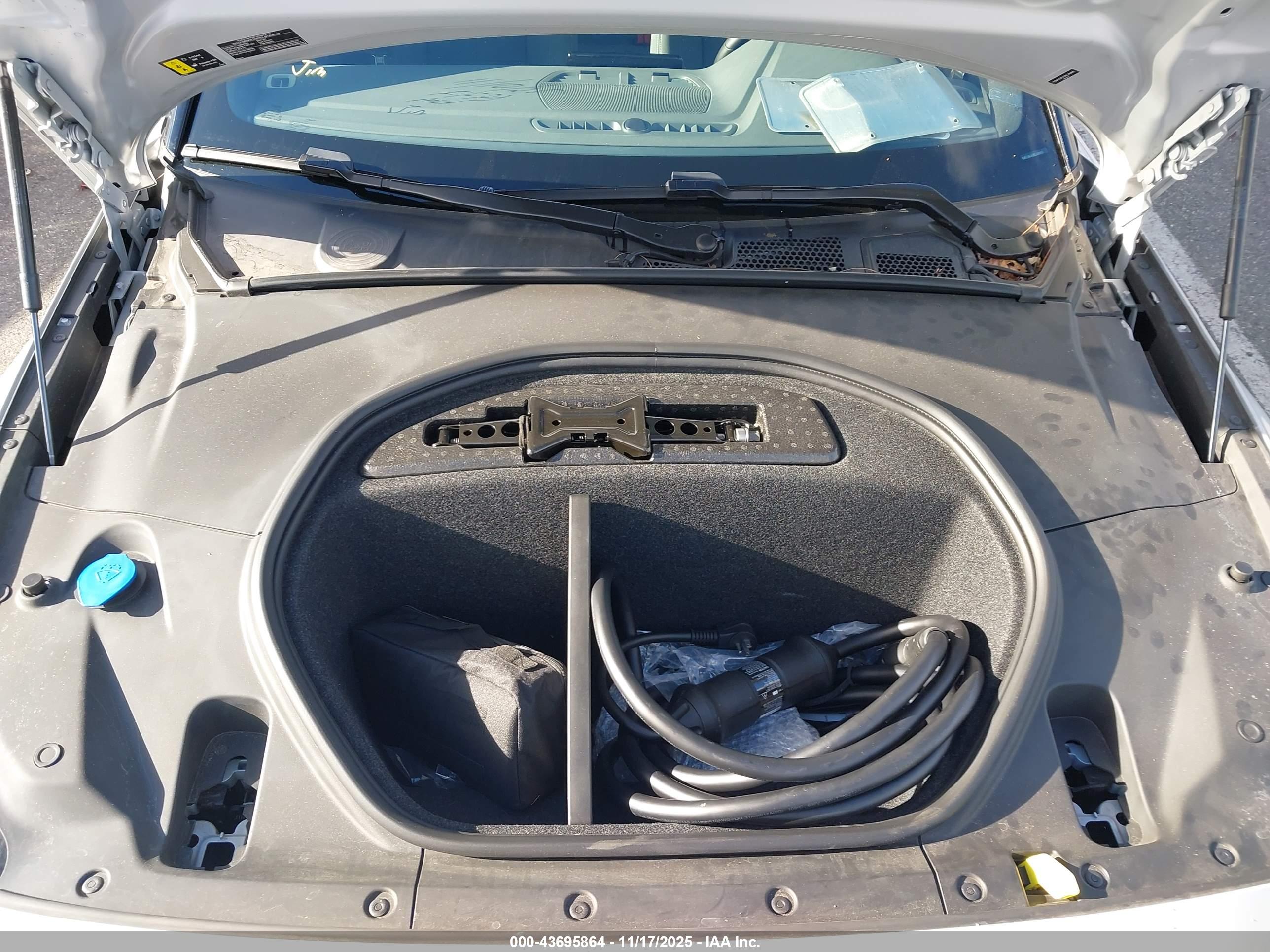 POLESTAR 2 image 10