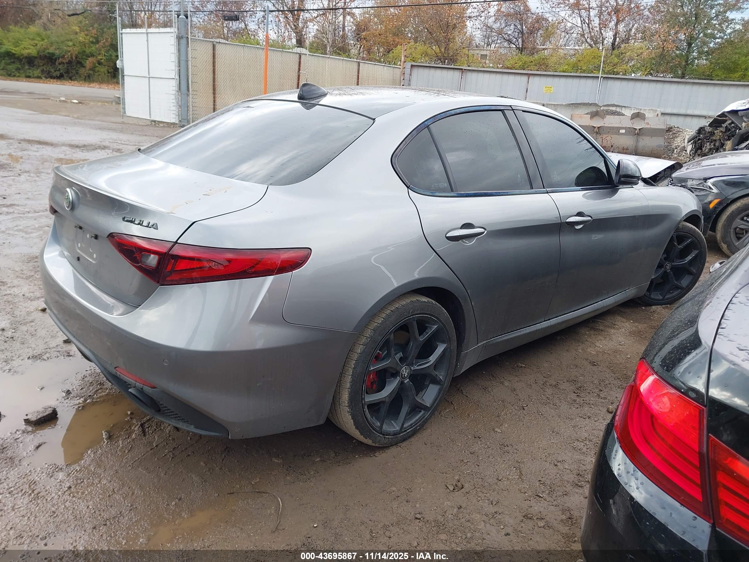 ALFA ROMEO image 4