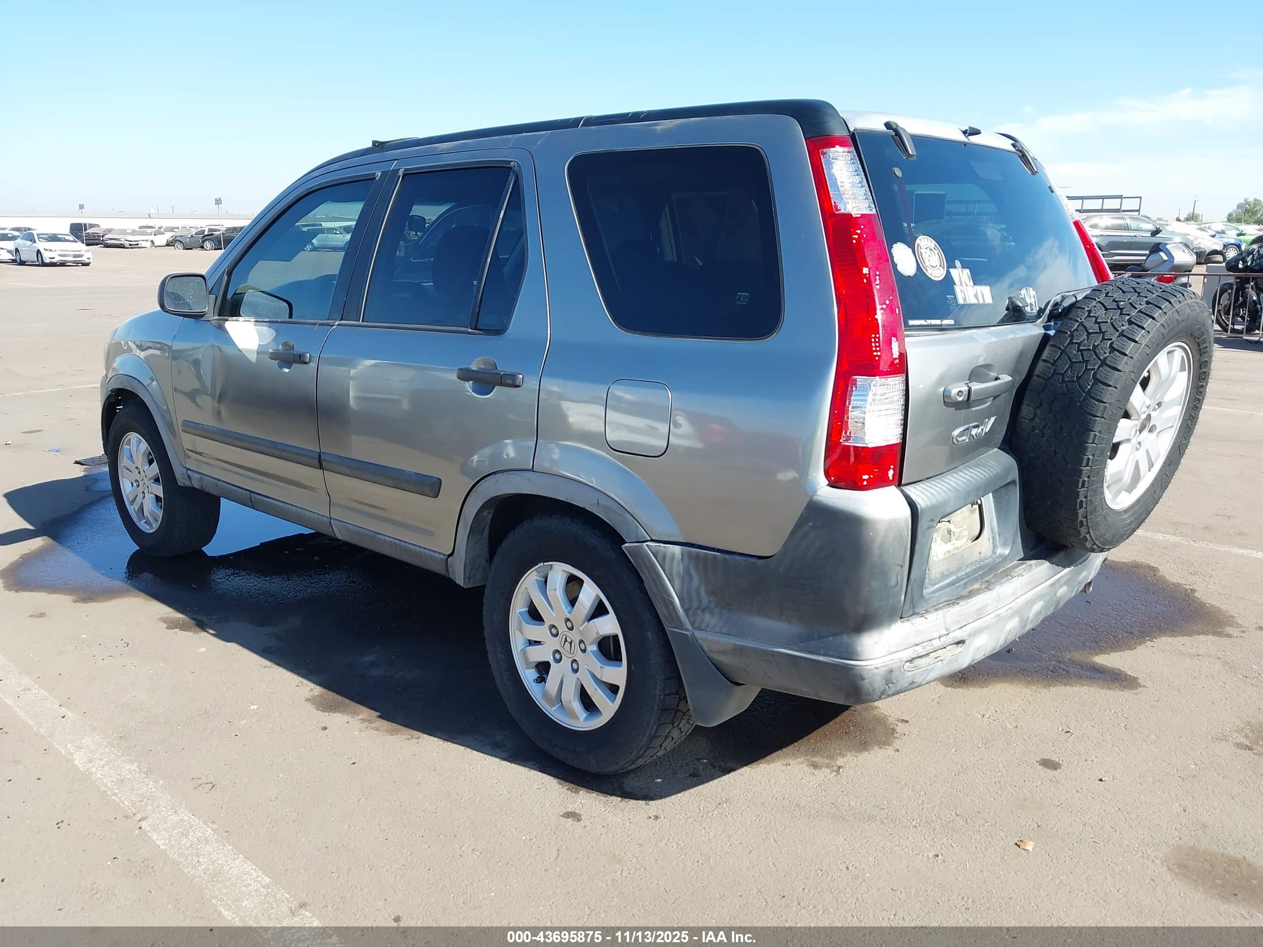 HONDA CR-V image 3