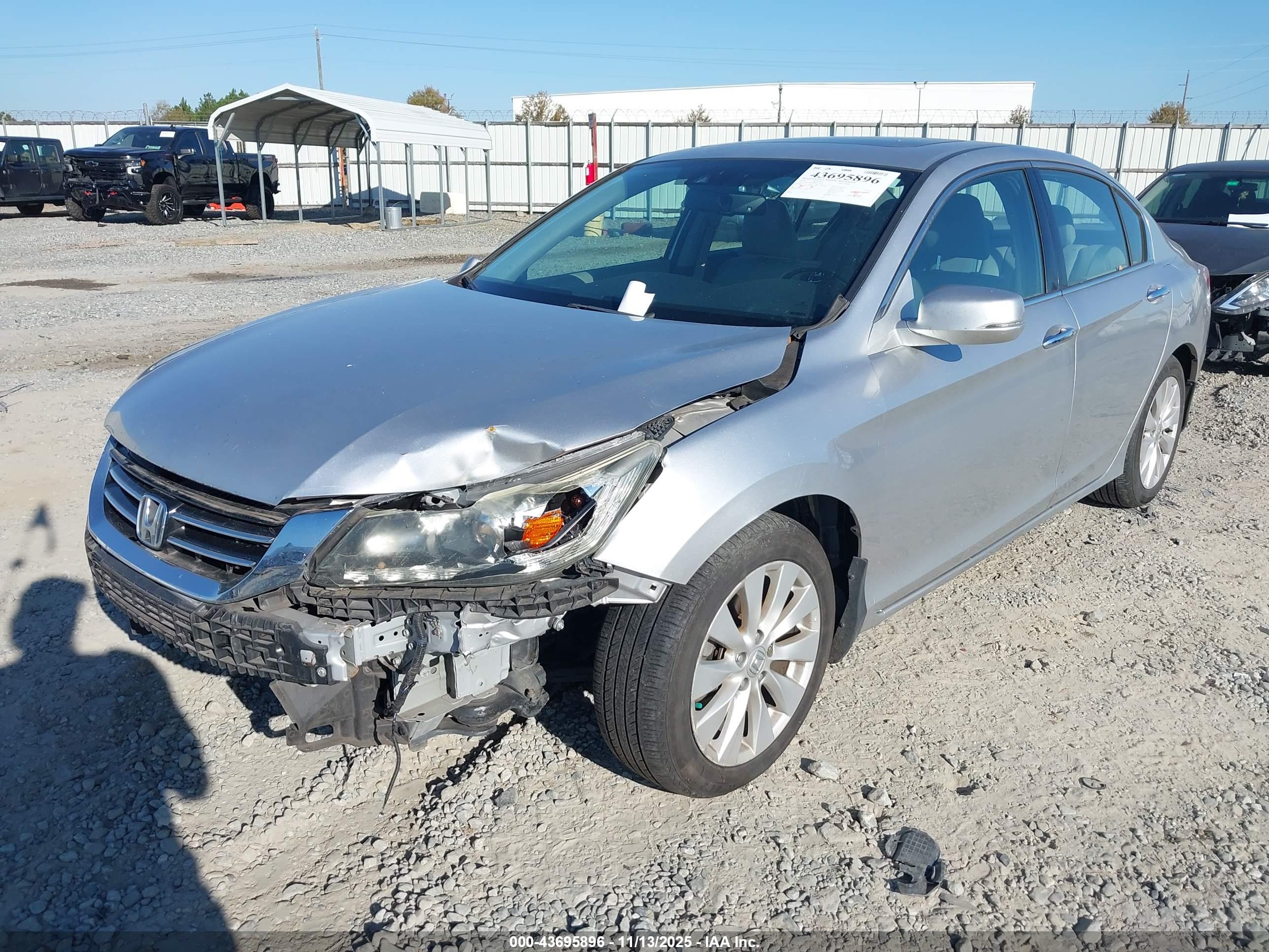 HONDA ACCORD image 6