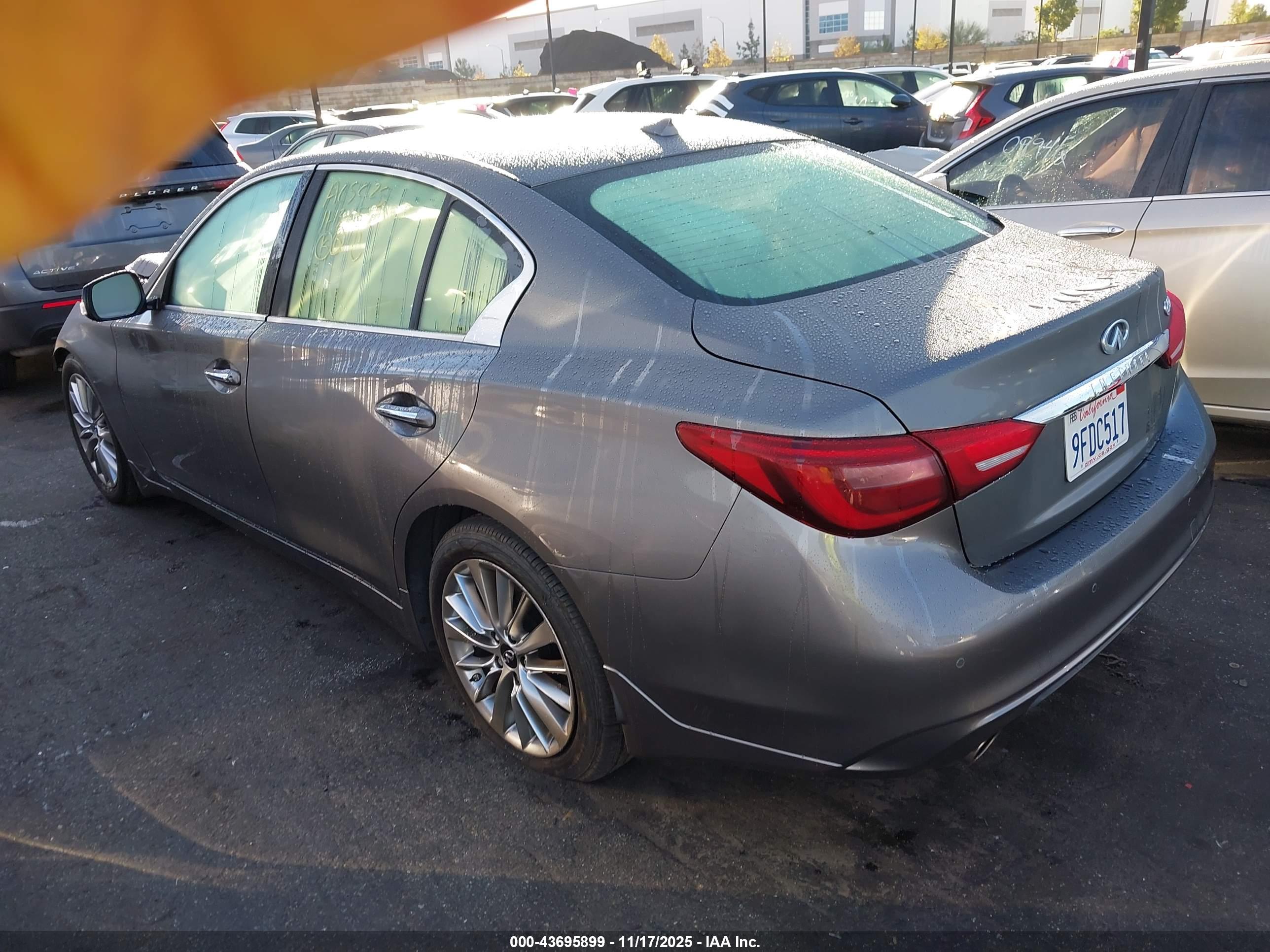 INFINITI Q50 image 3