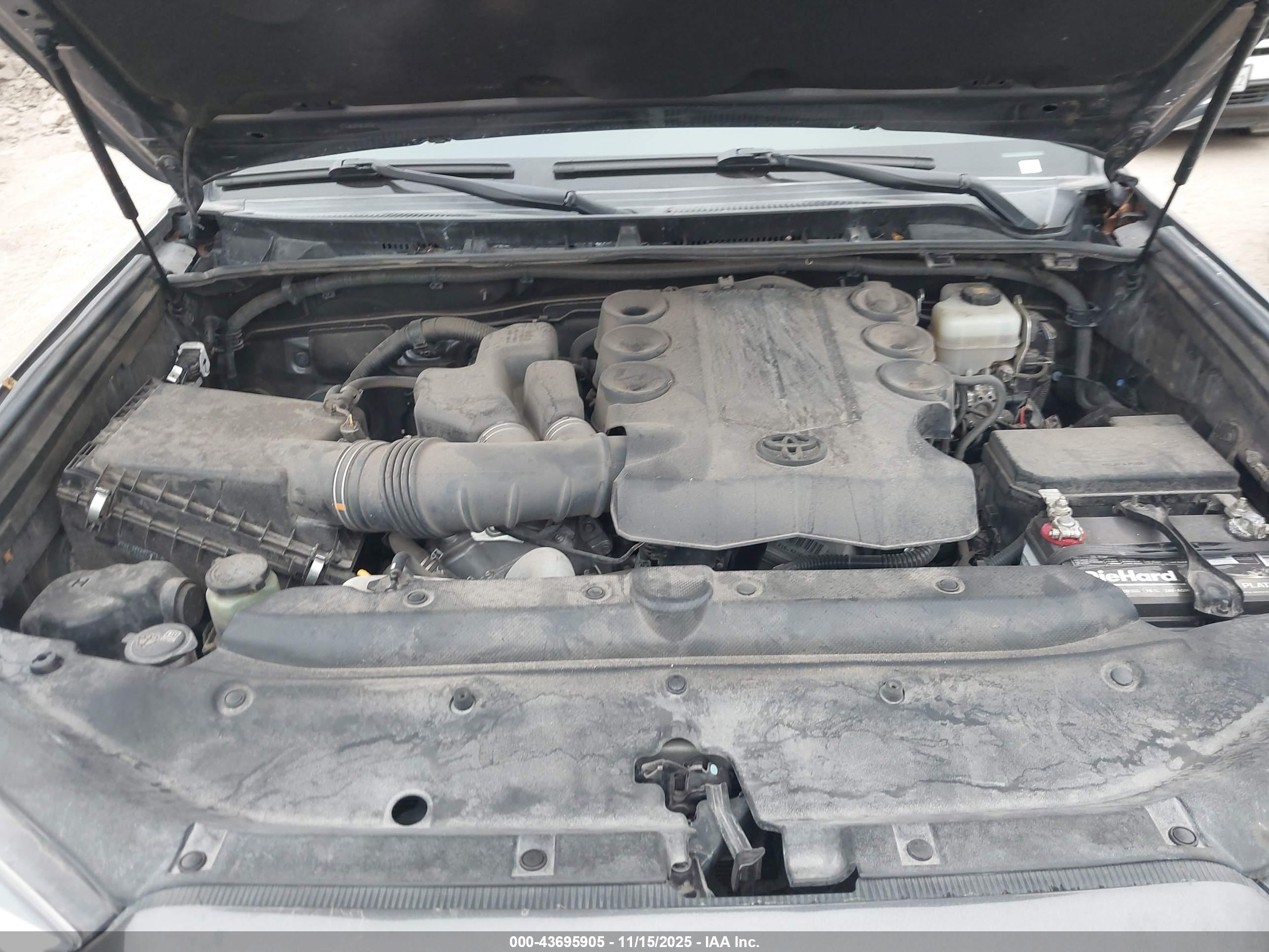 TOYOTA 4RUNNER image 10