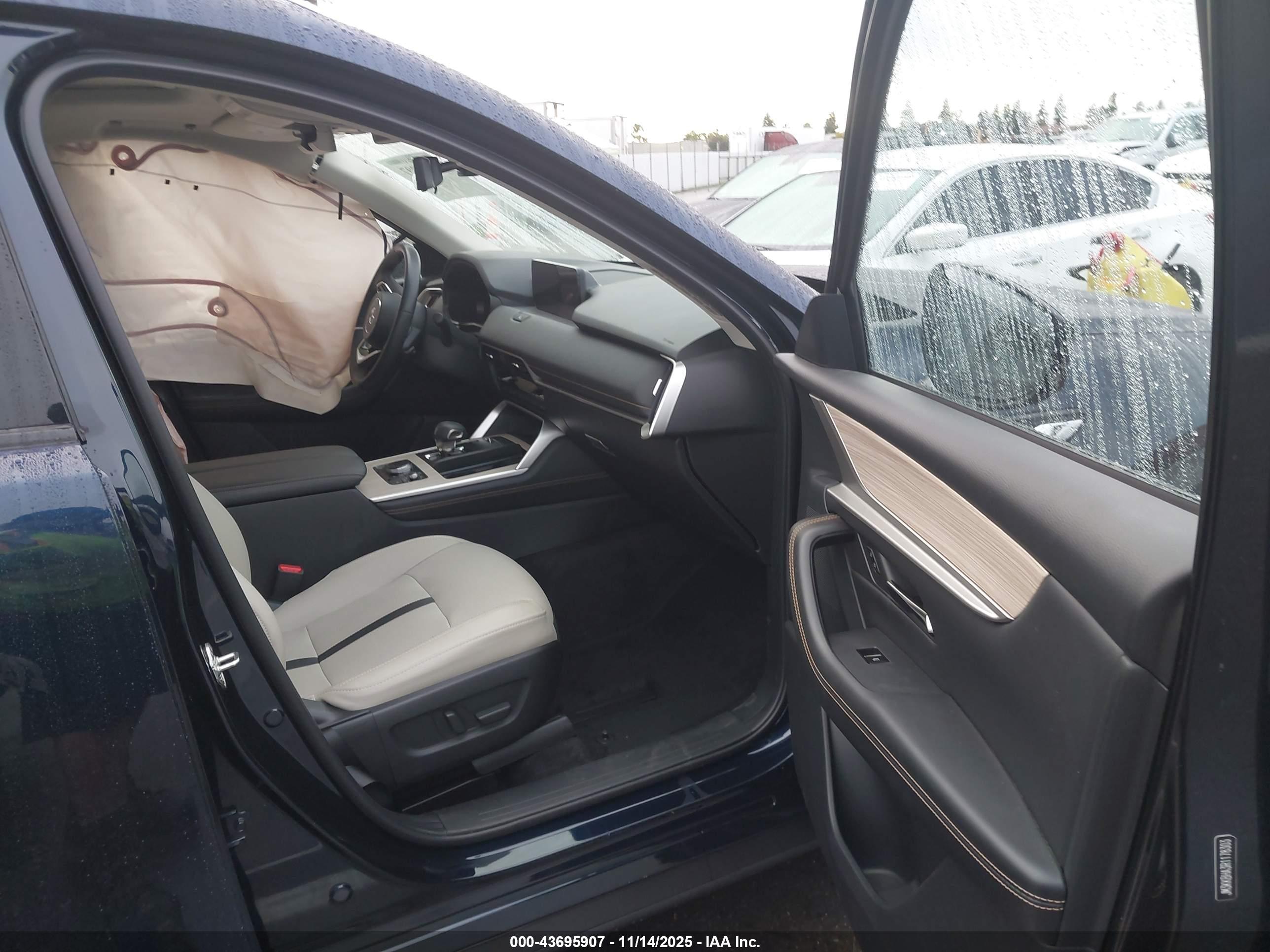 MAZDA CX-90 image 5