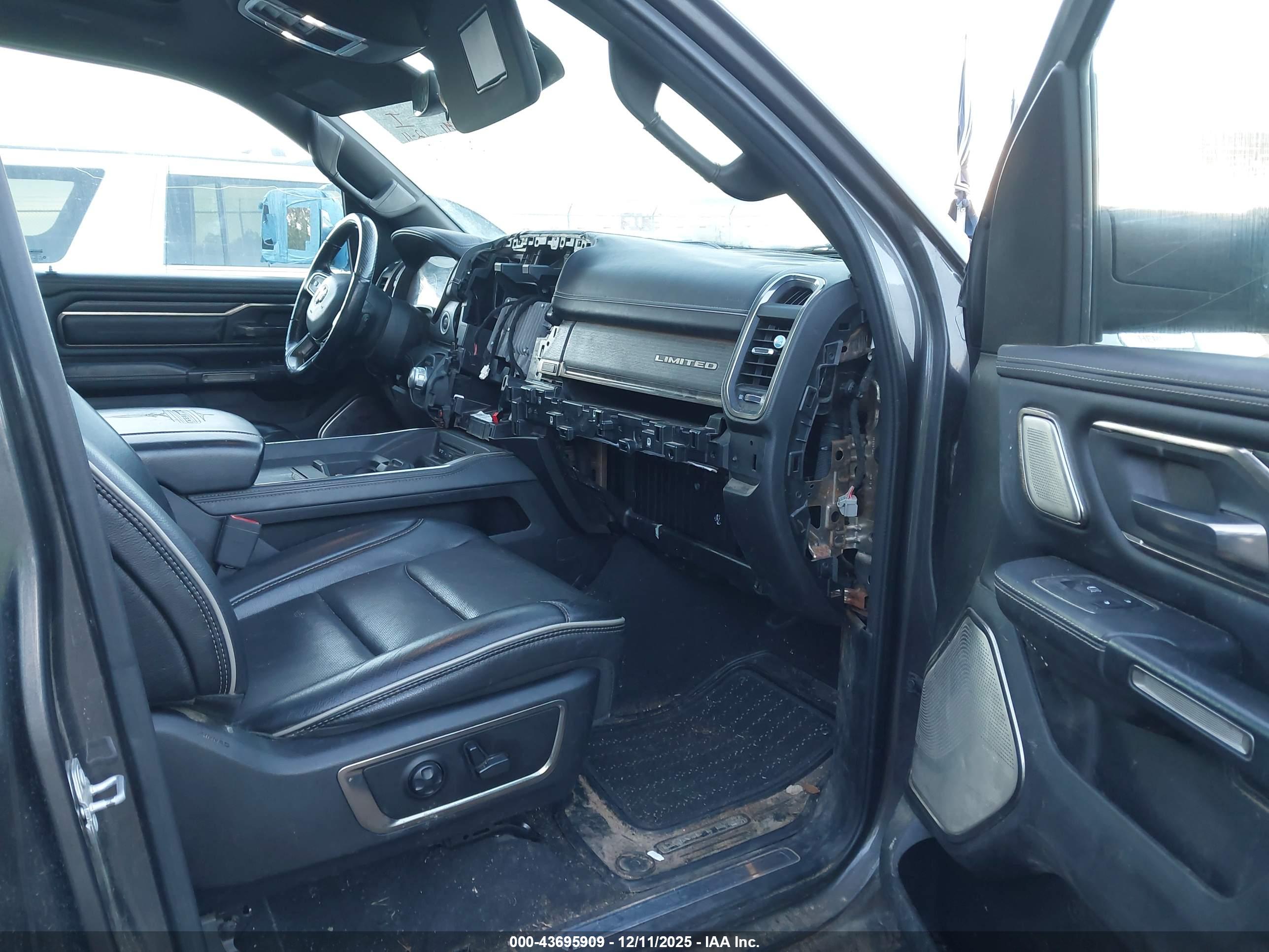RAM 1500 image 5
