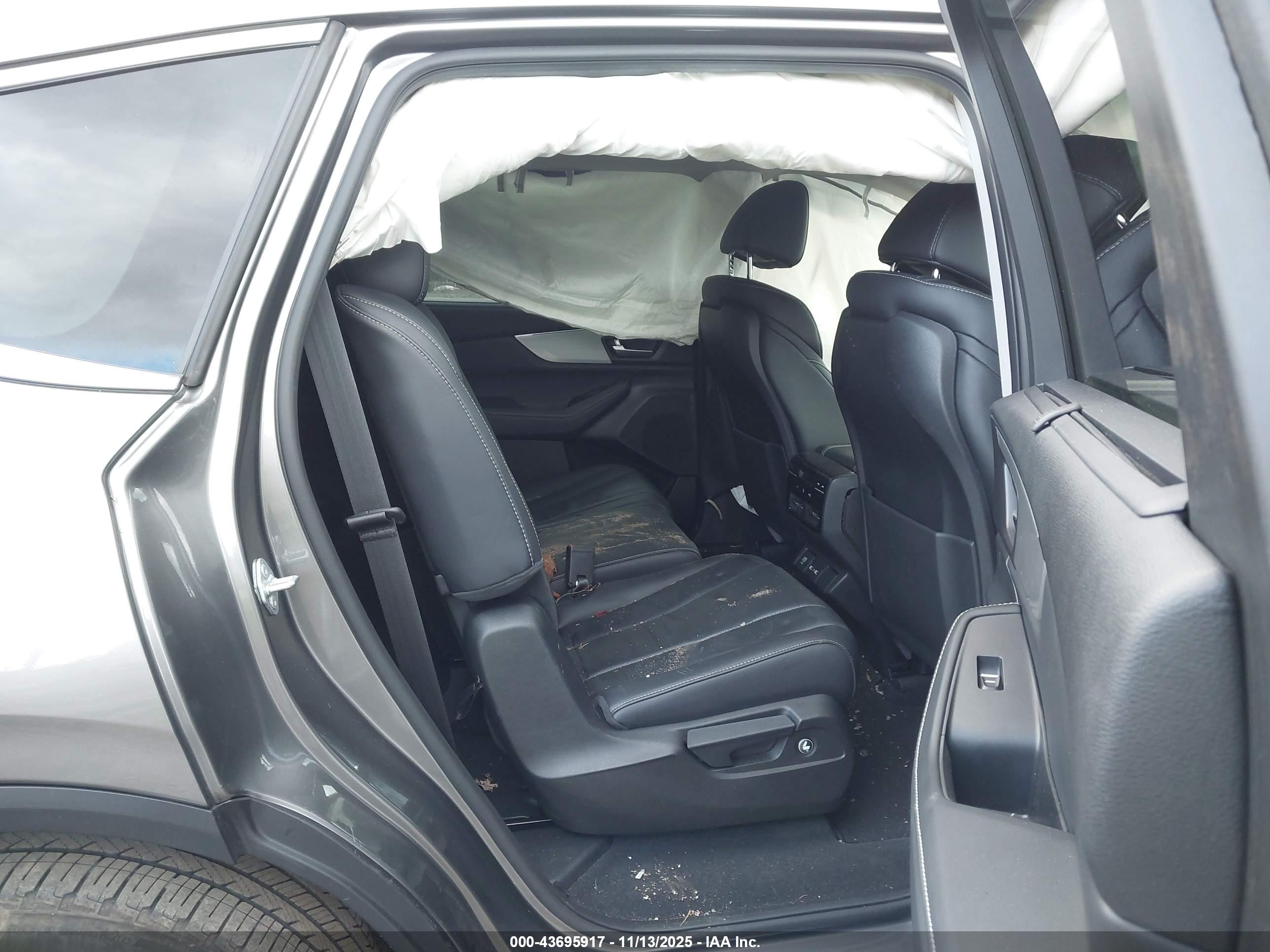 ACURA MDX image 8