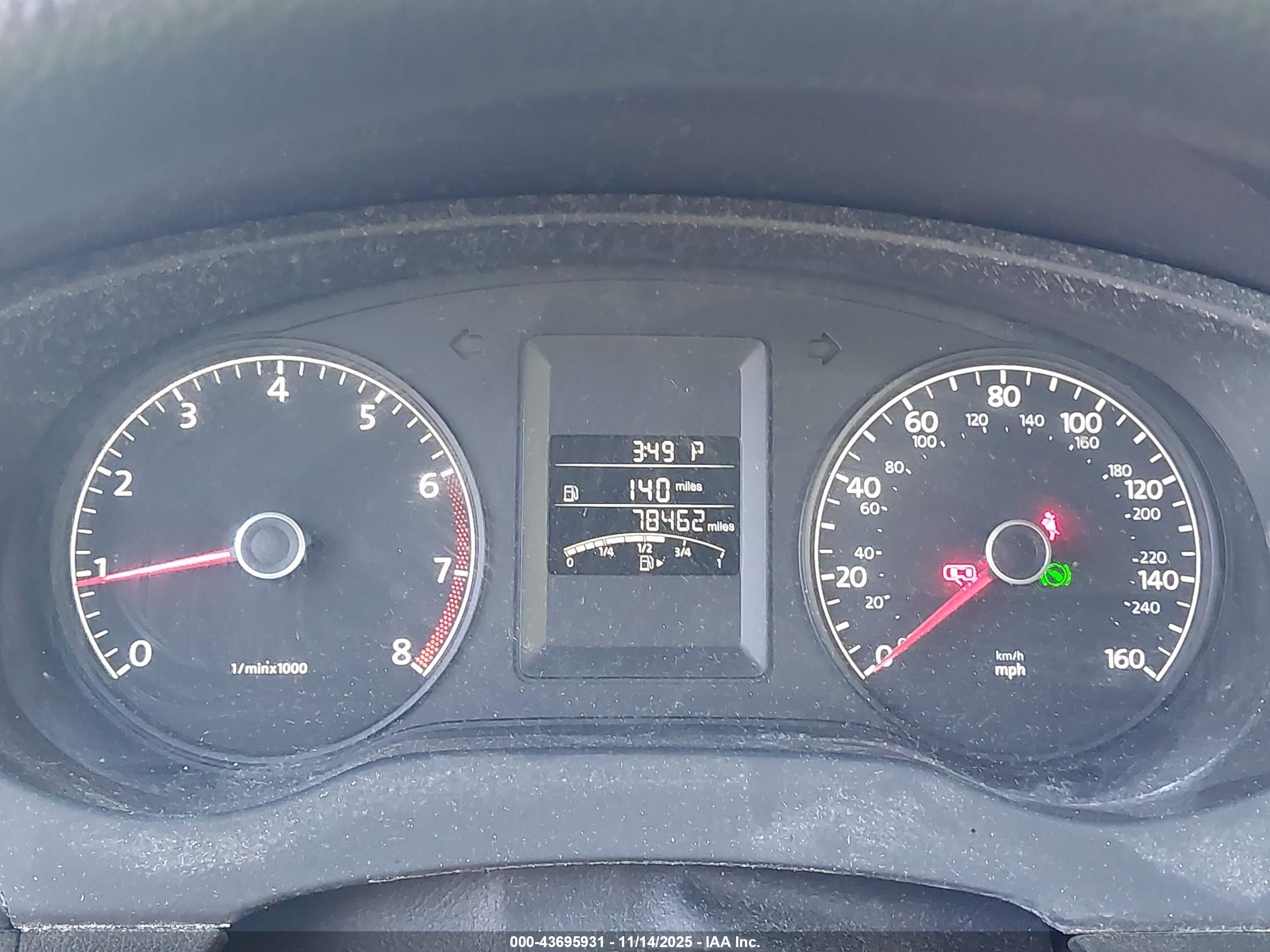 VOLKSWAGEN JETTA image 7