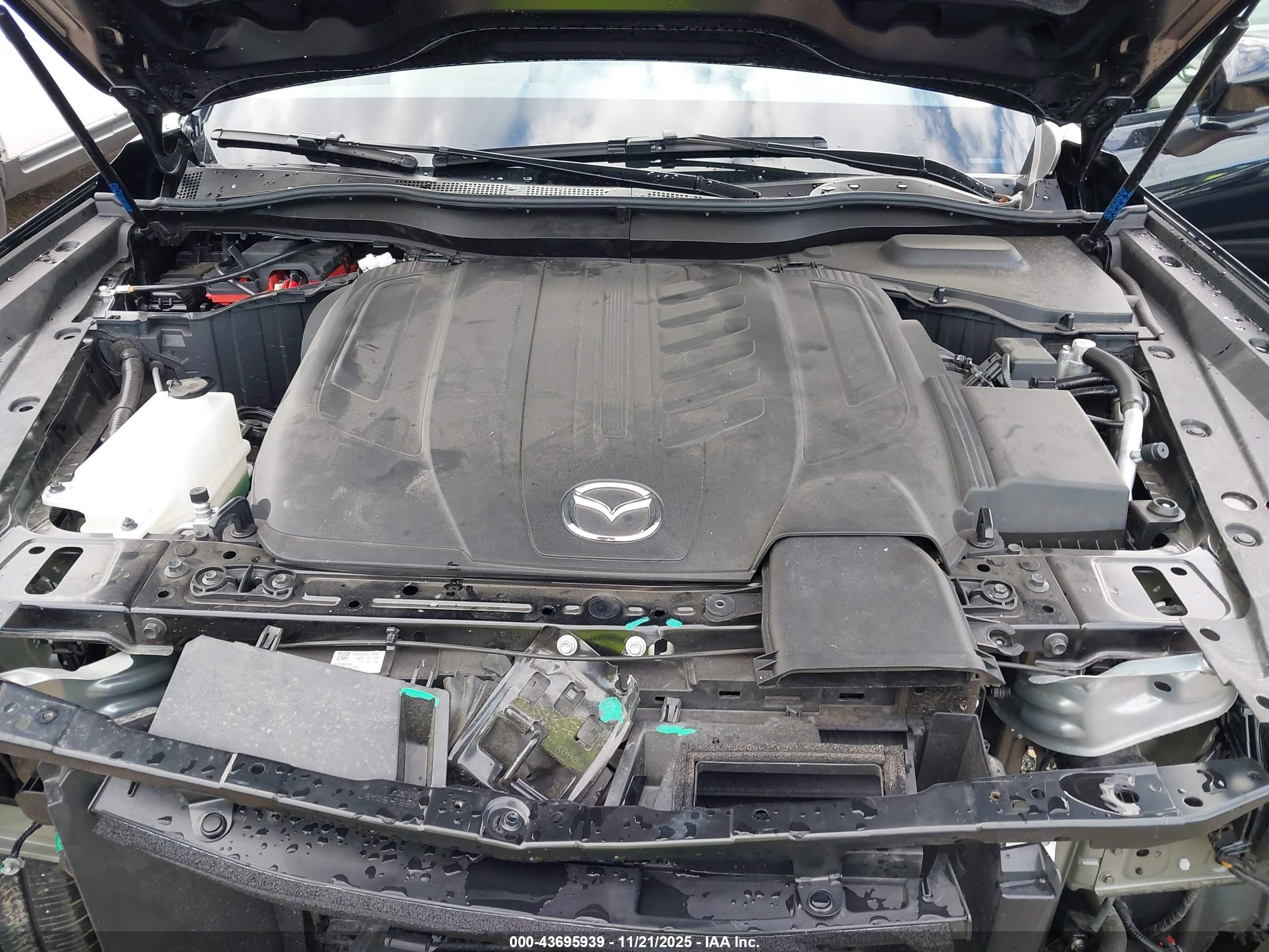 MAZDA CX-90 image 10