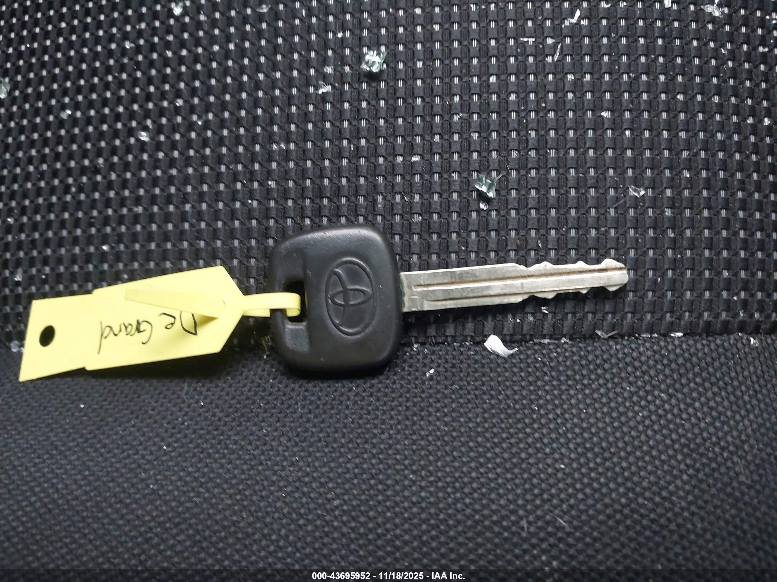 TOYOTA FJ image 11