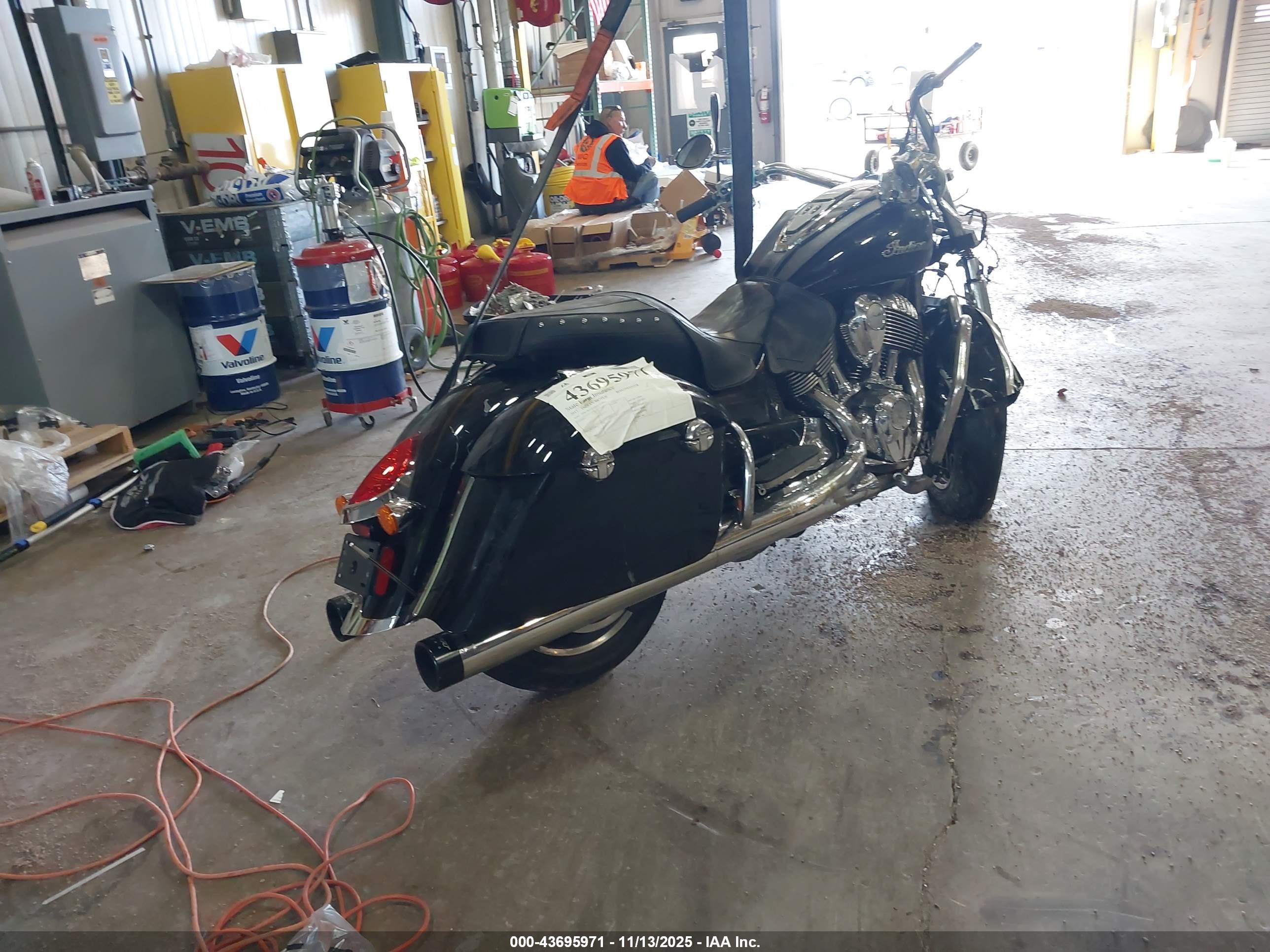 INDIAN MOTORCYCLE image 3