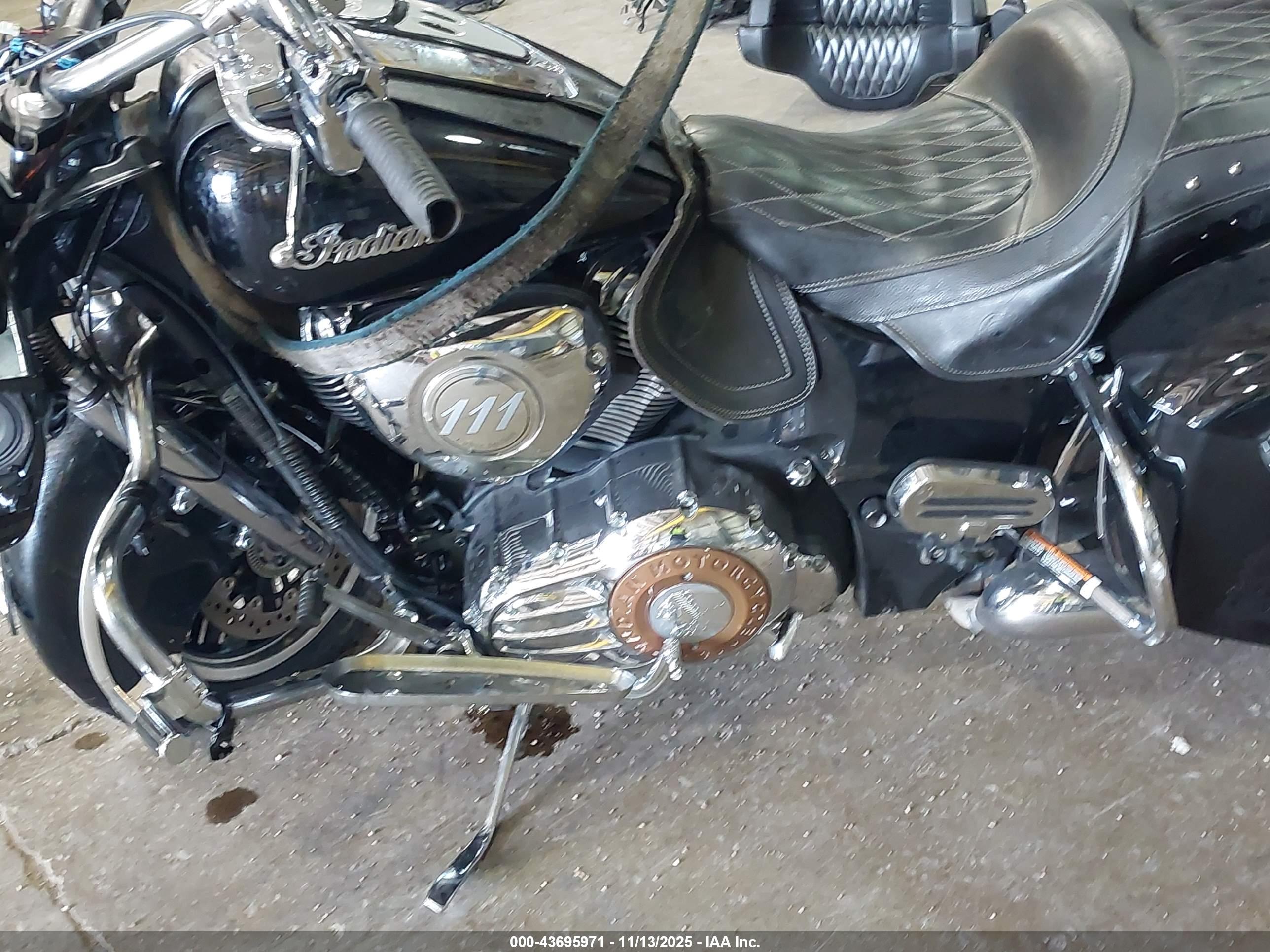 INDIAN MOTORCYCLE image 8
