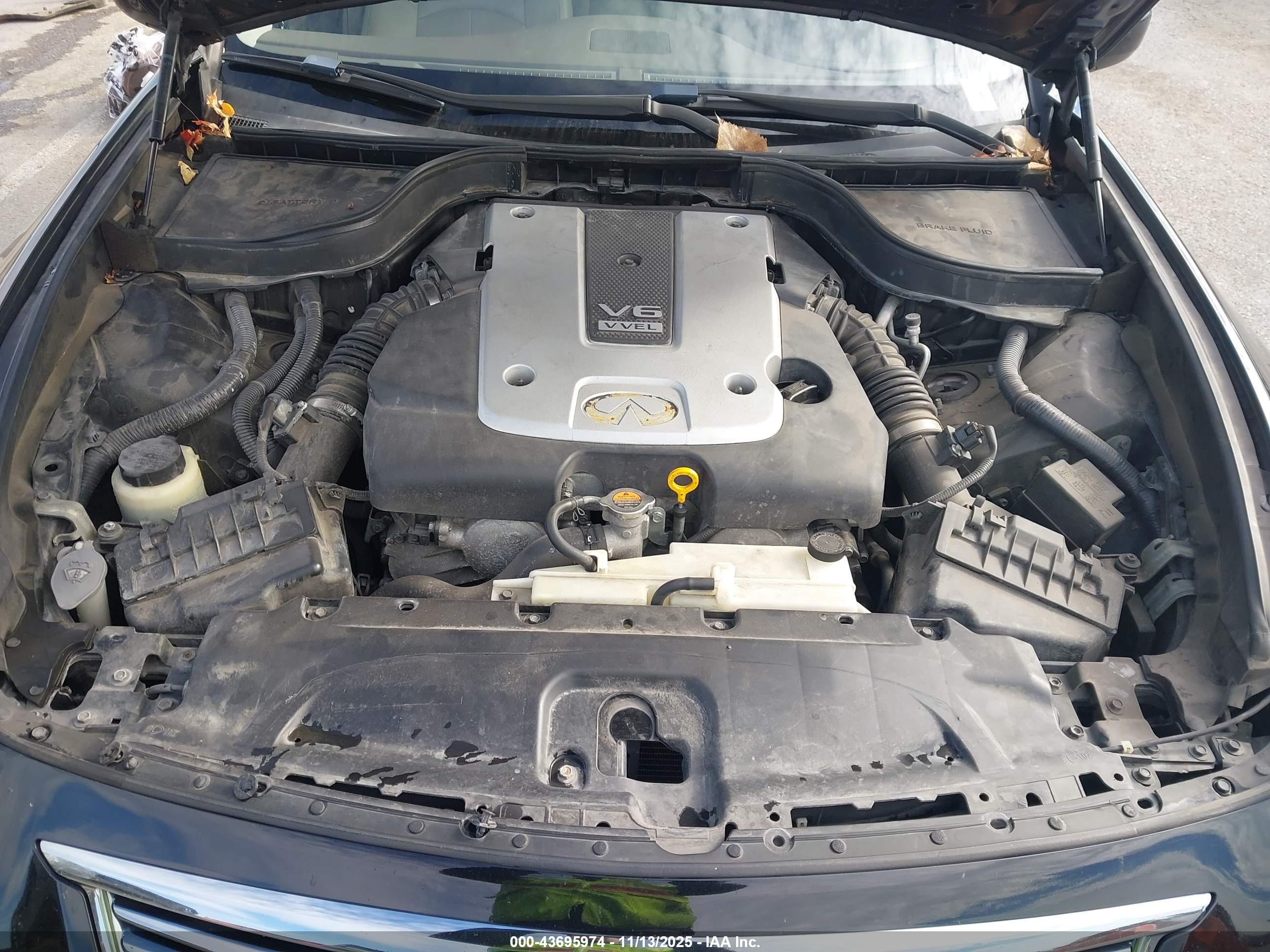 INFINITI G37X image 10