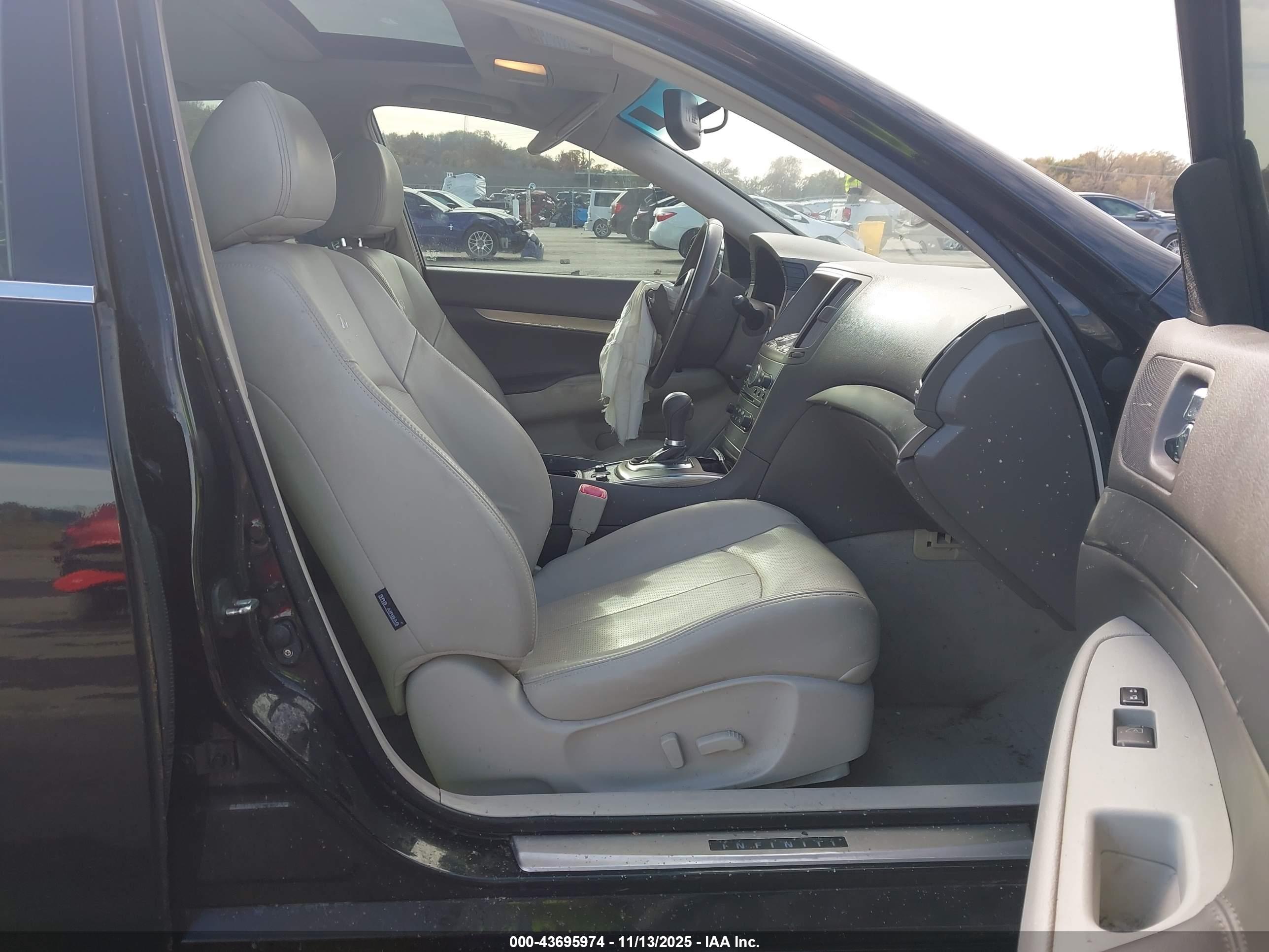 INFINITI G37X image 5