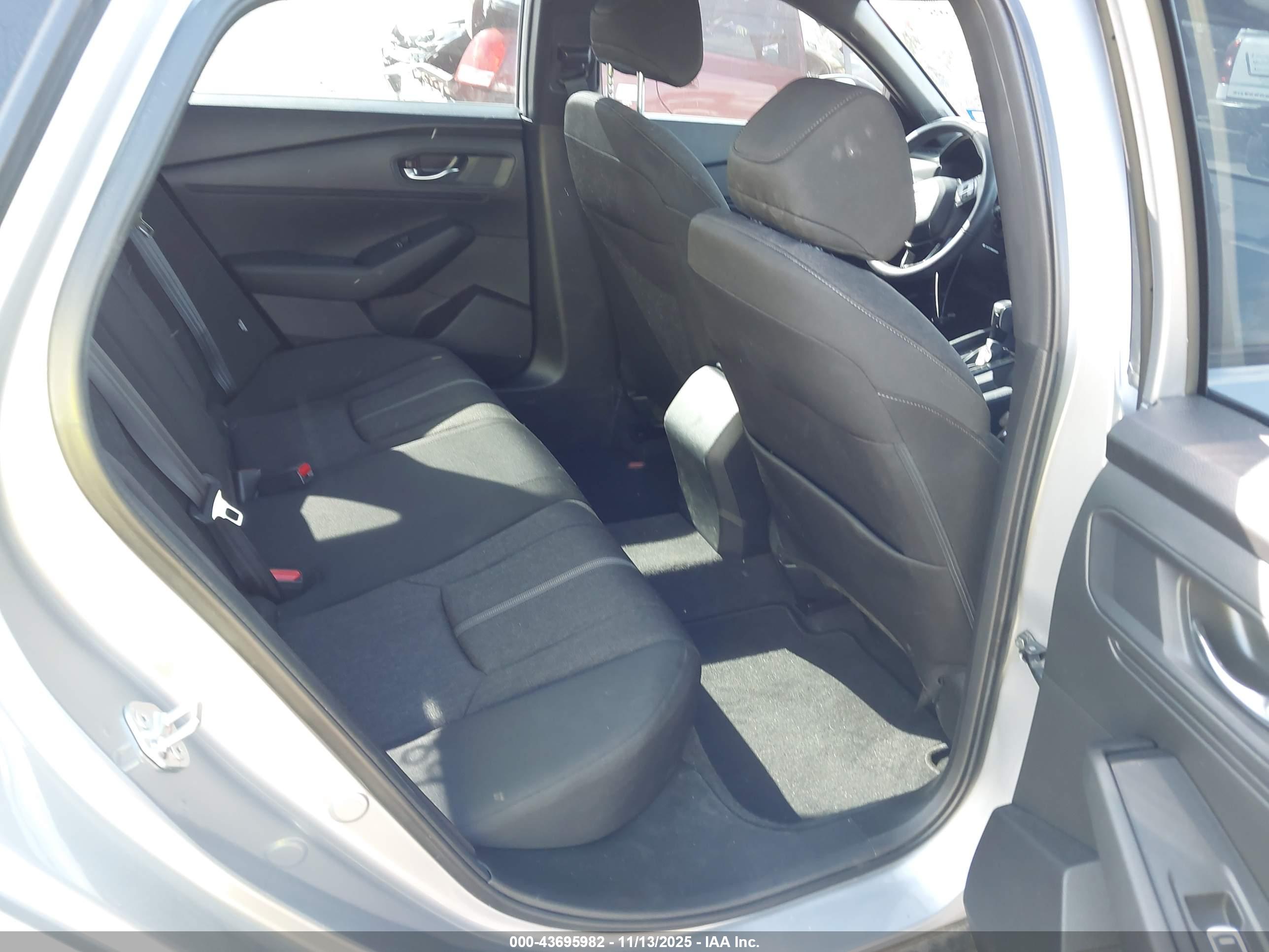 HONDA ACCORD image 8