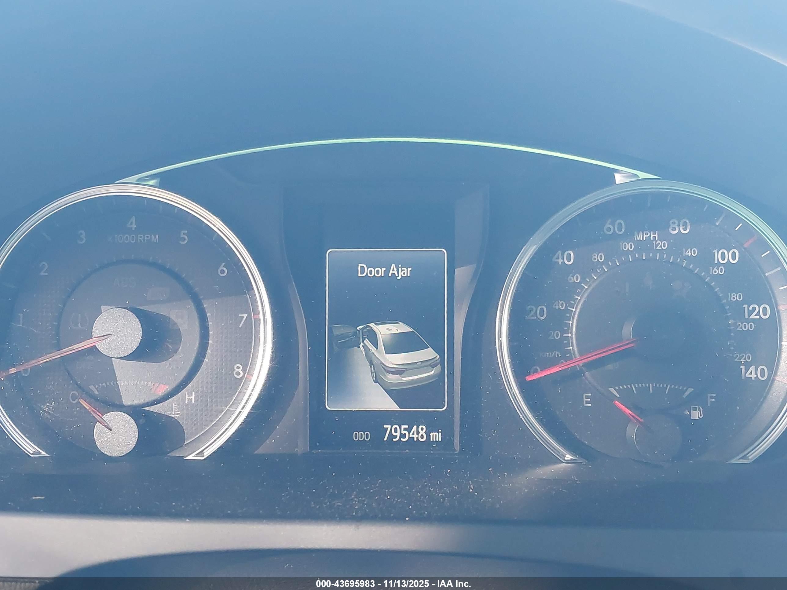 TOYOTA CAMRY image 7
