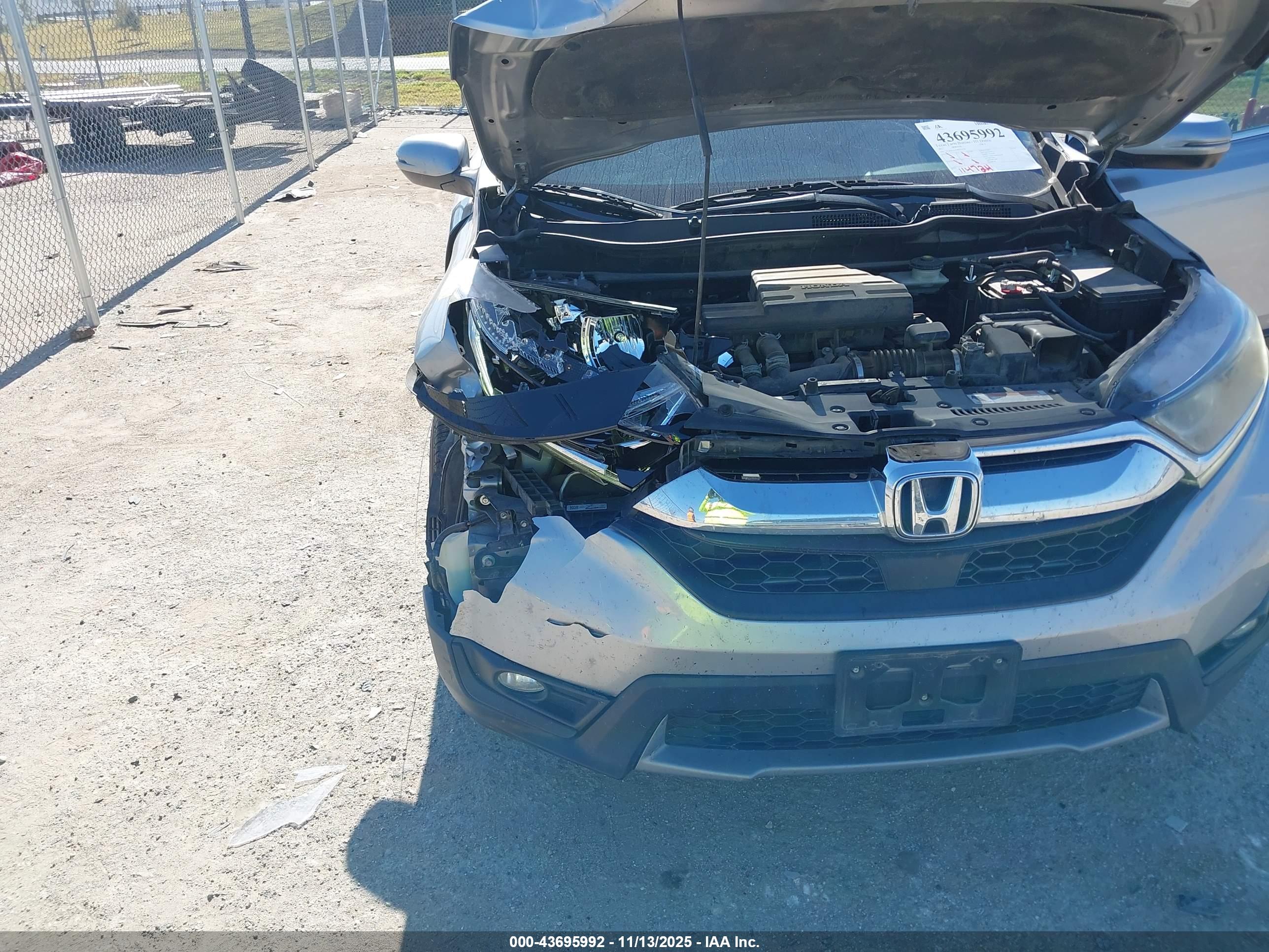 HONDA CR-V image 6