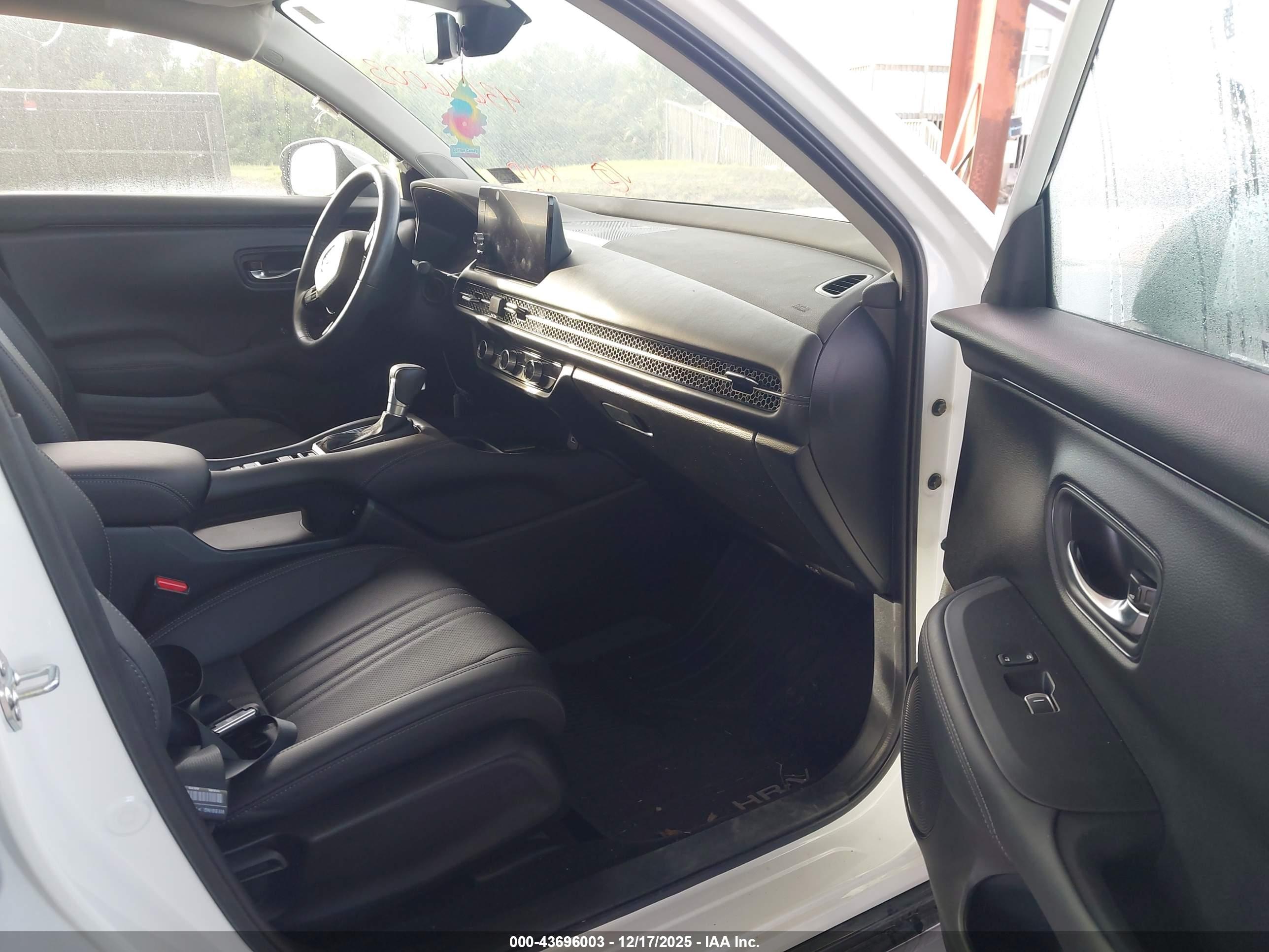 HONDA HR-V image 5