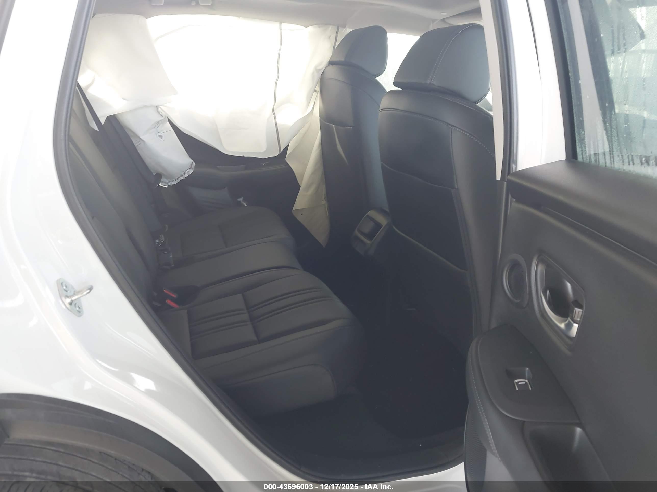 HONDA HR-V image 8