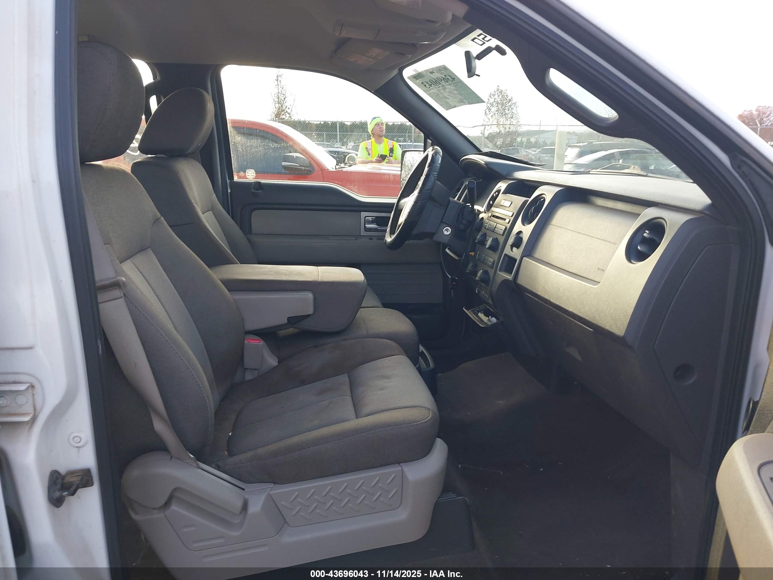 FORD F-150 image 5