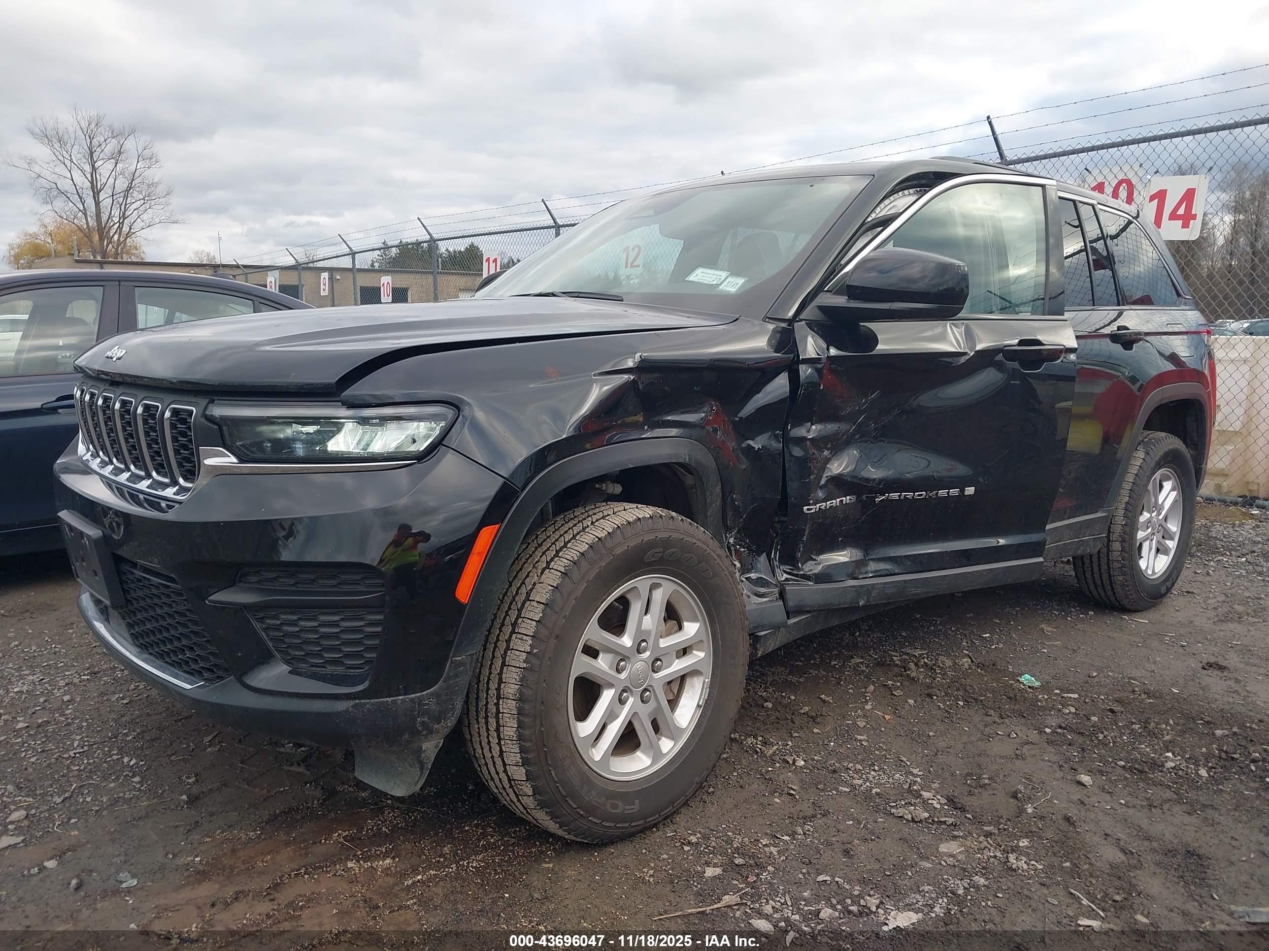 JEEP GRAND image 6