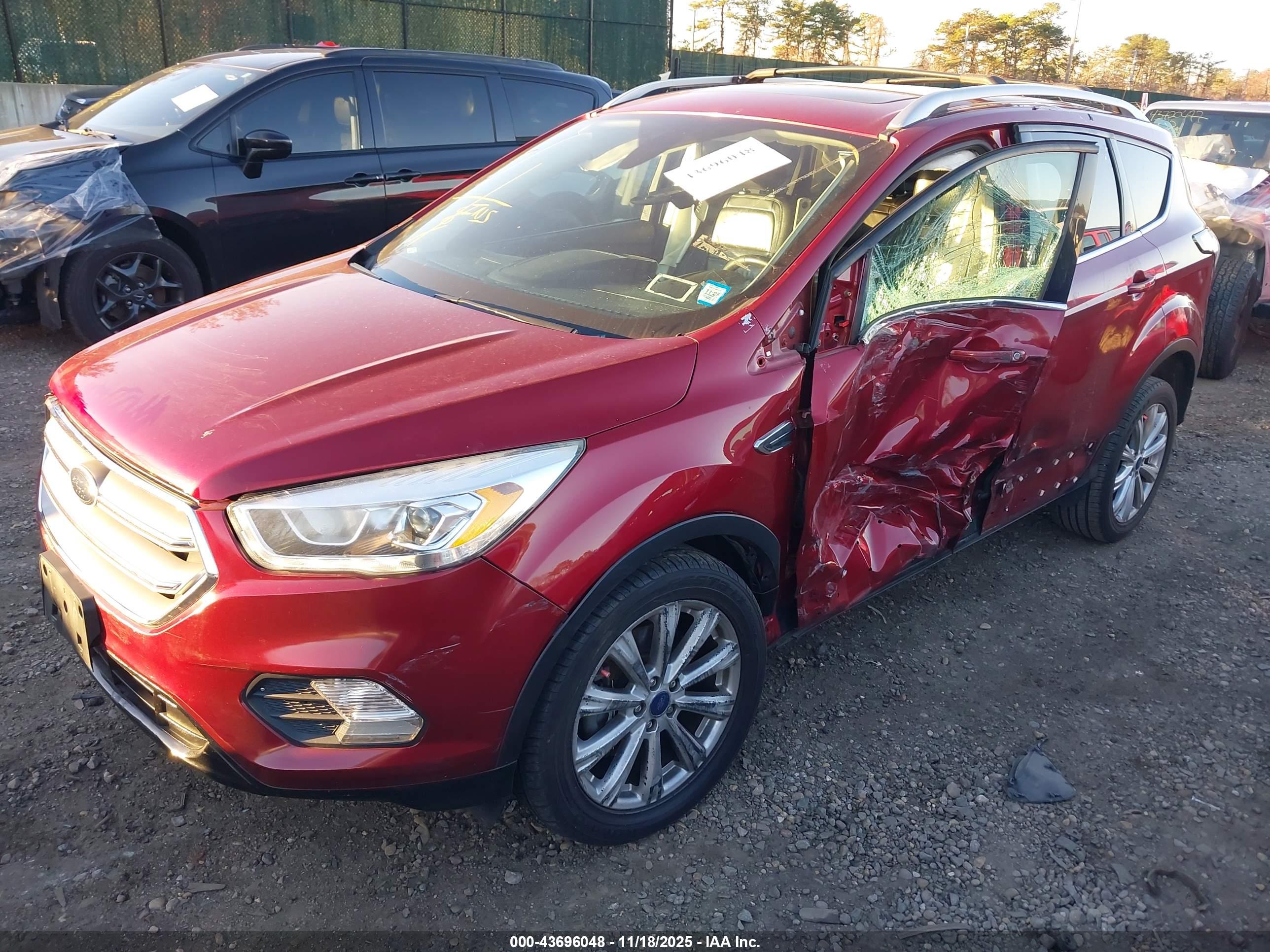 FORD ESCAPE image 6