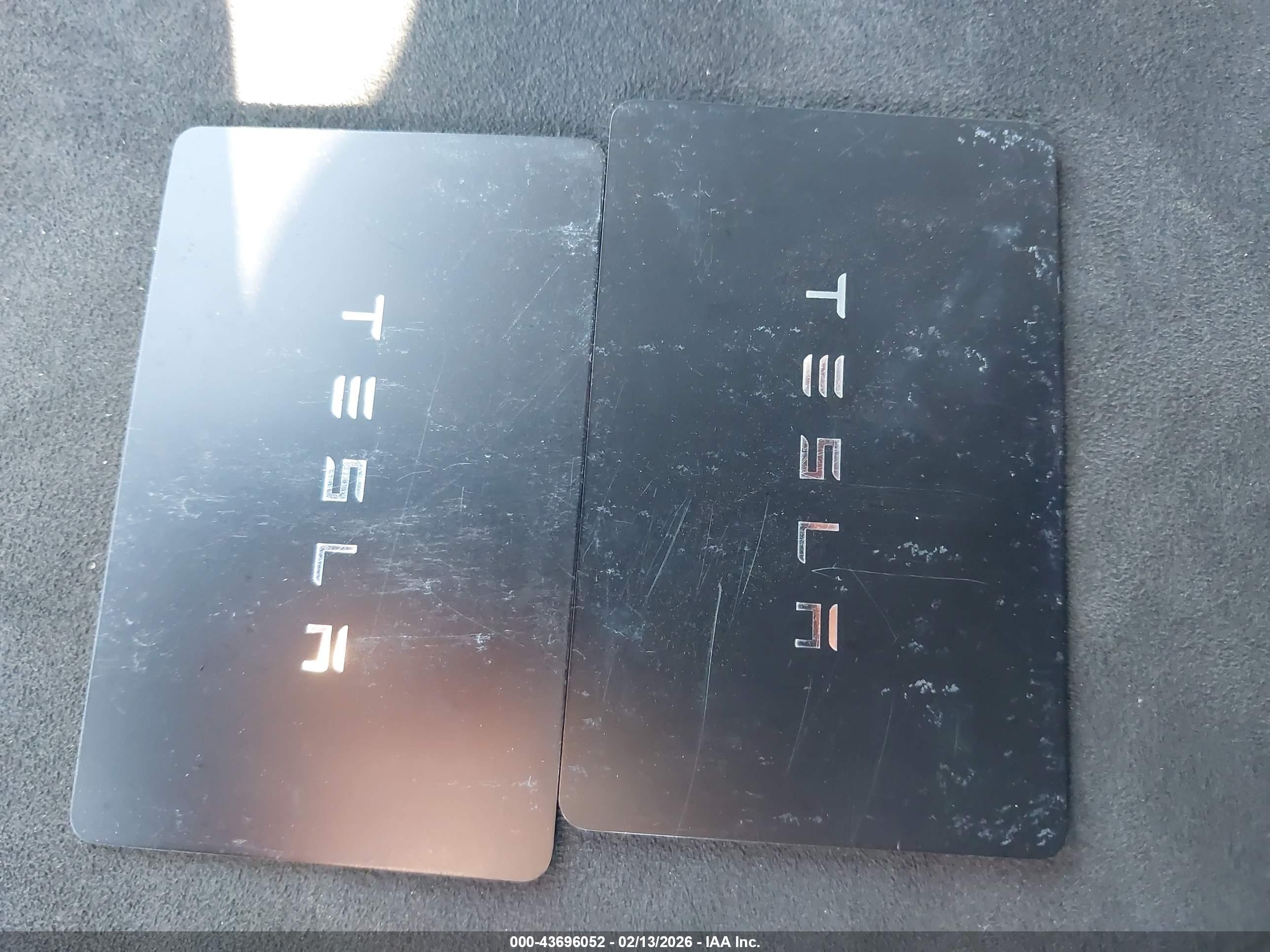 TESLA MODEL image 11