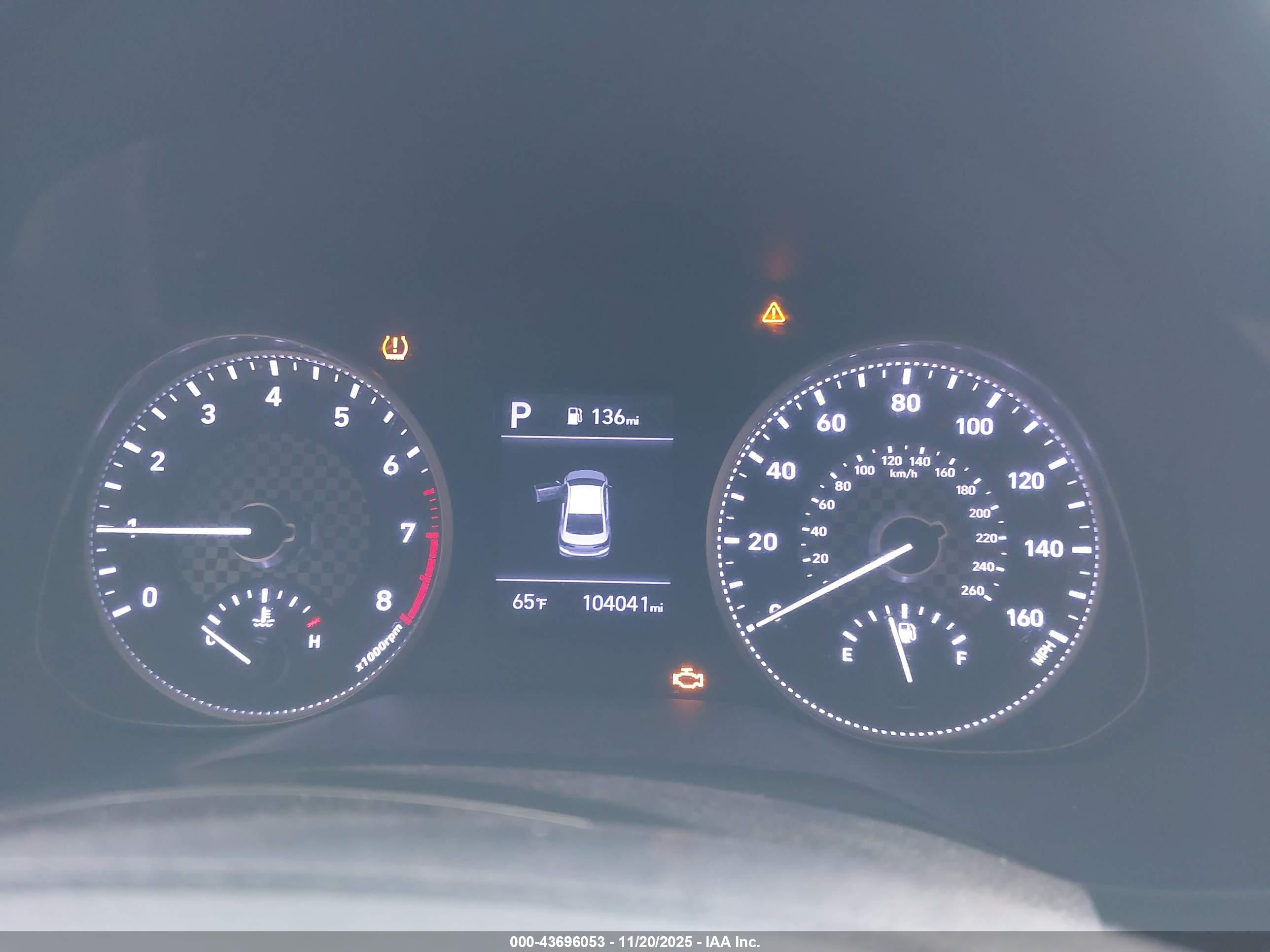 HYUNDAI ELANTRA image 7
