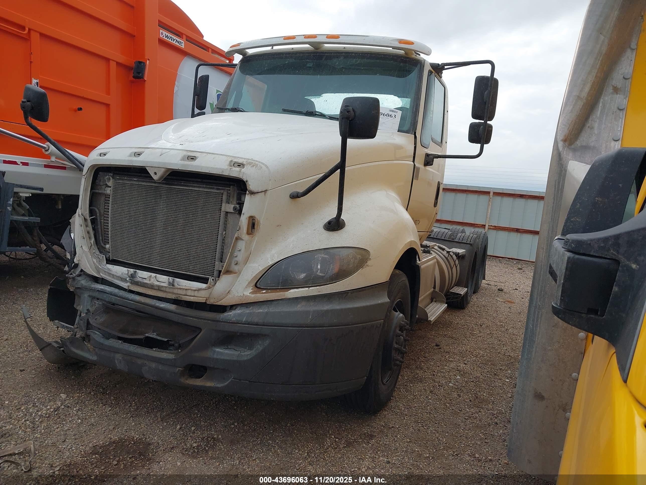 INTERNATIONAL PROSTAR+ image 2