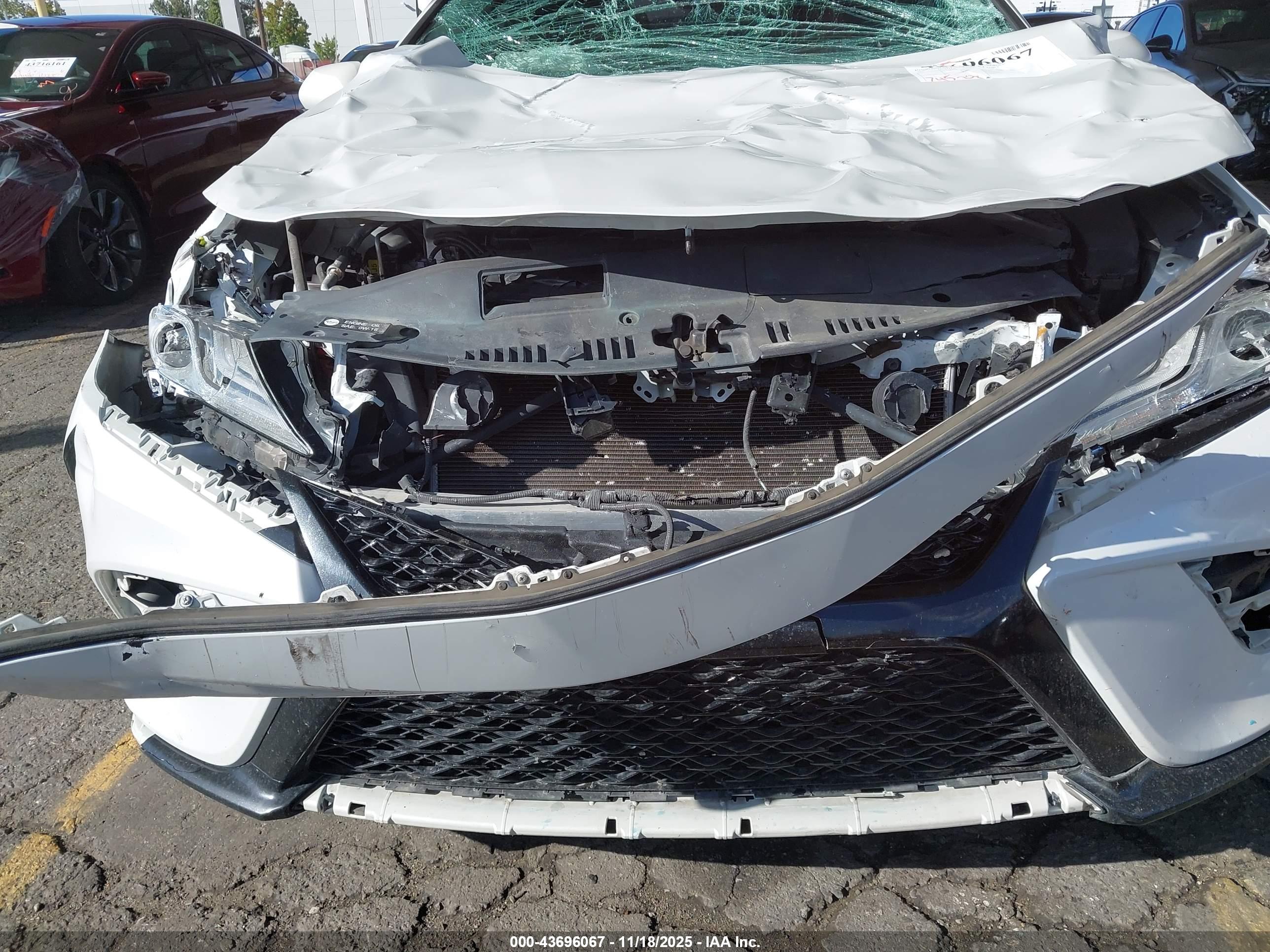 TOYOTA CAMRY image 6