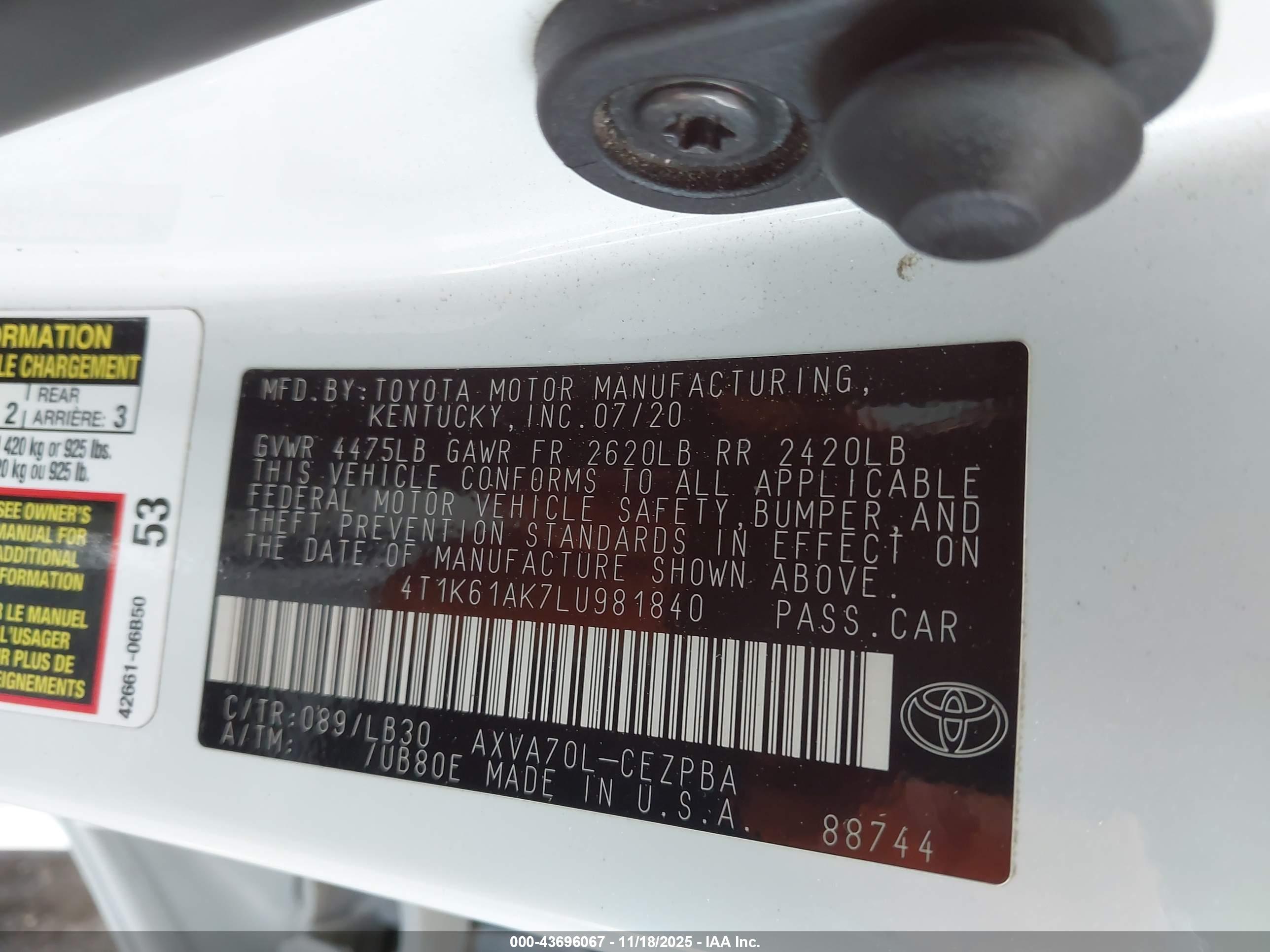 TOYOTA CAMRY image 9